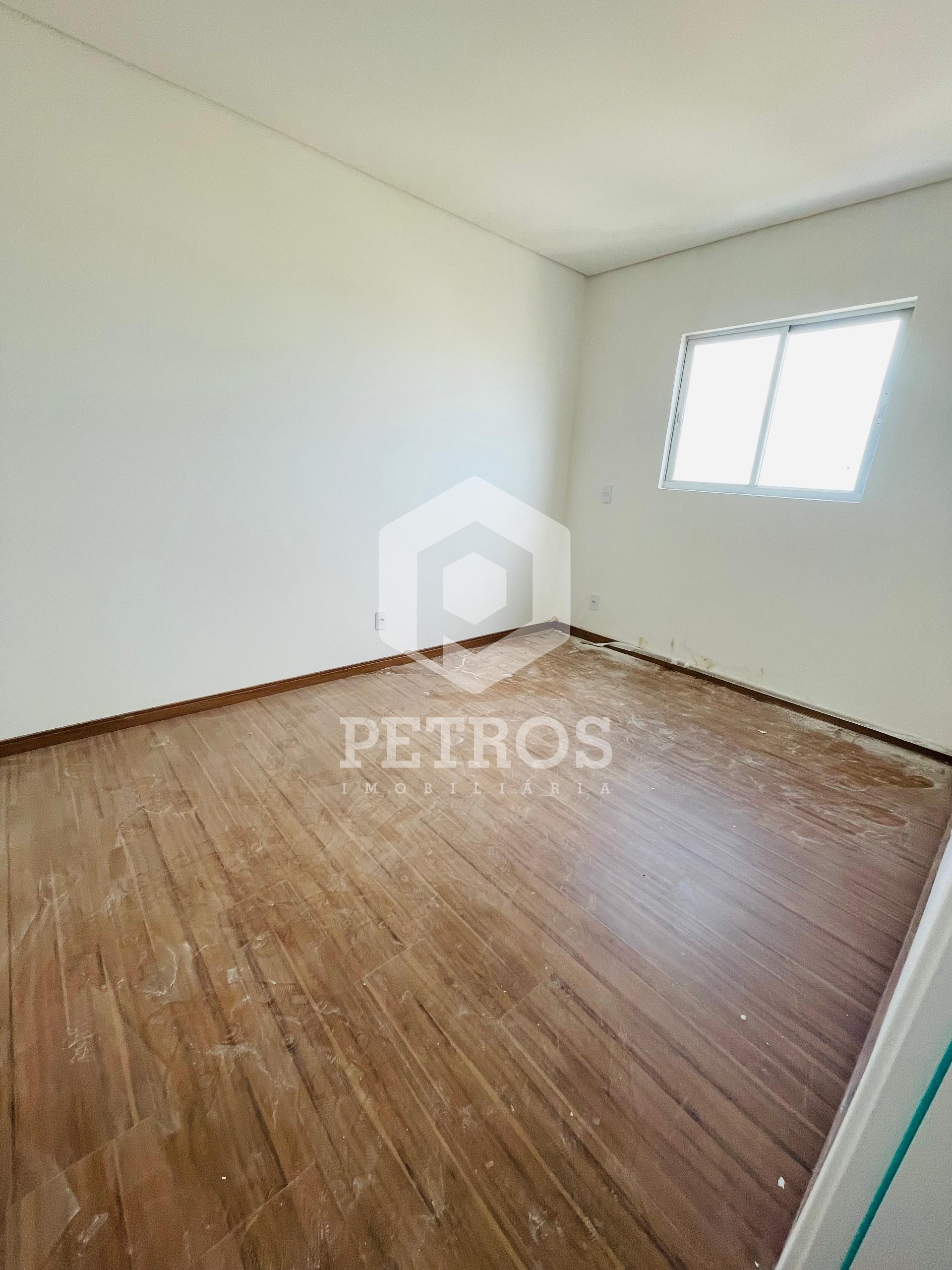 Imobili�ria Petros em Toledo Paran�