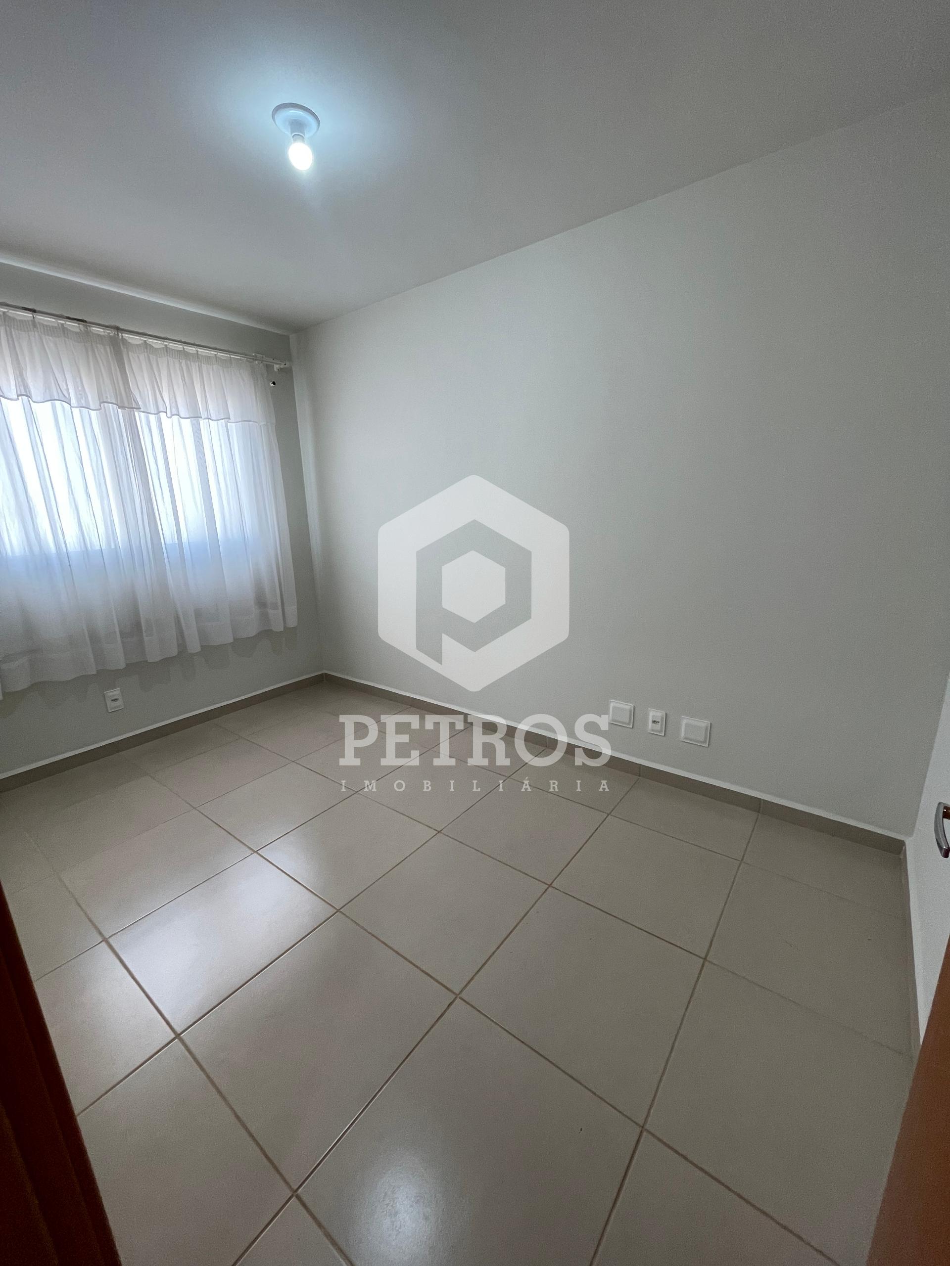 Imobili�ria Petros em Toledo Paran�