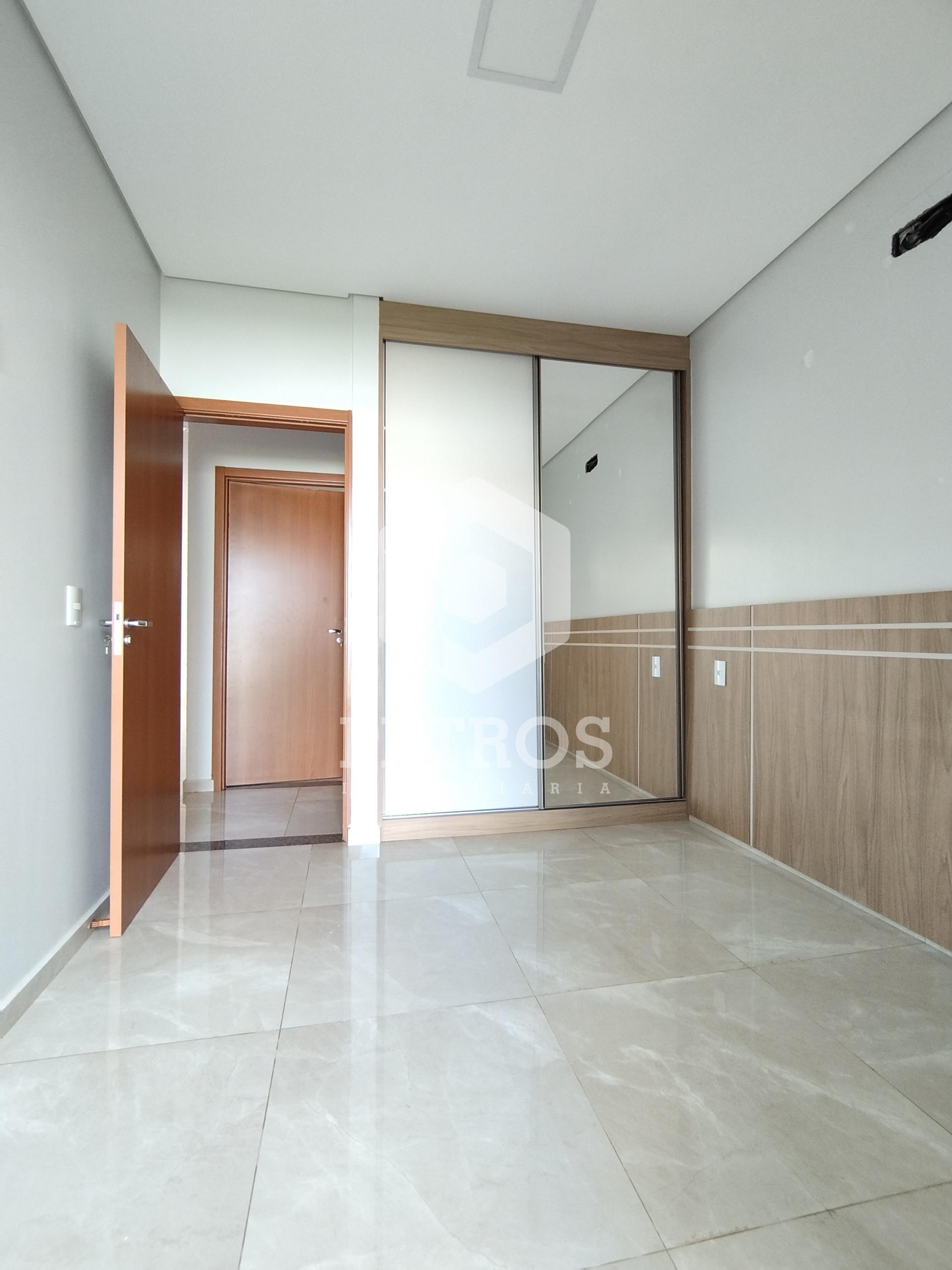 Imobili�ria Petros em Toledo Paran�