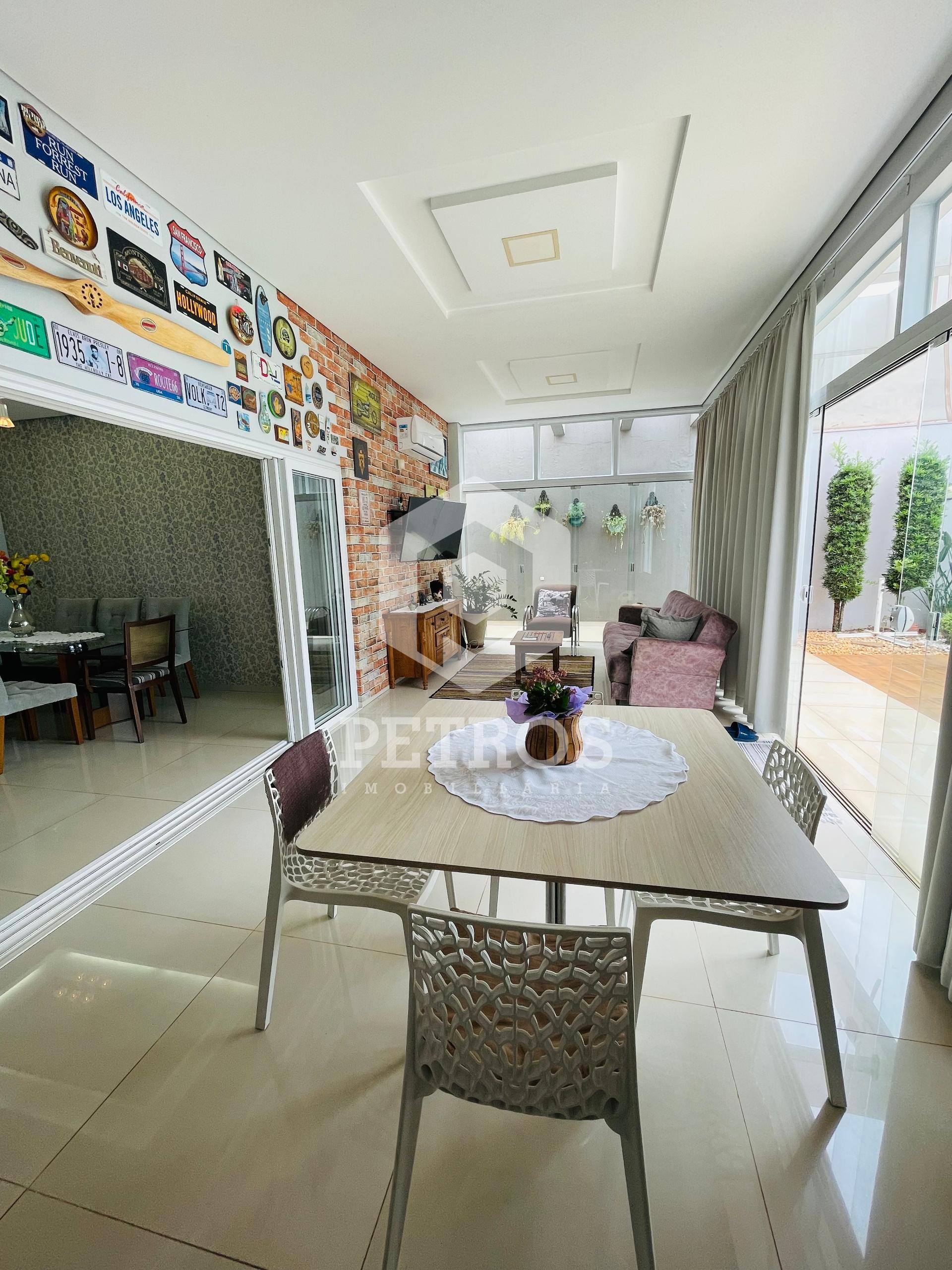 Imobili�ria Petros em Toledo Paran�