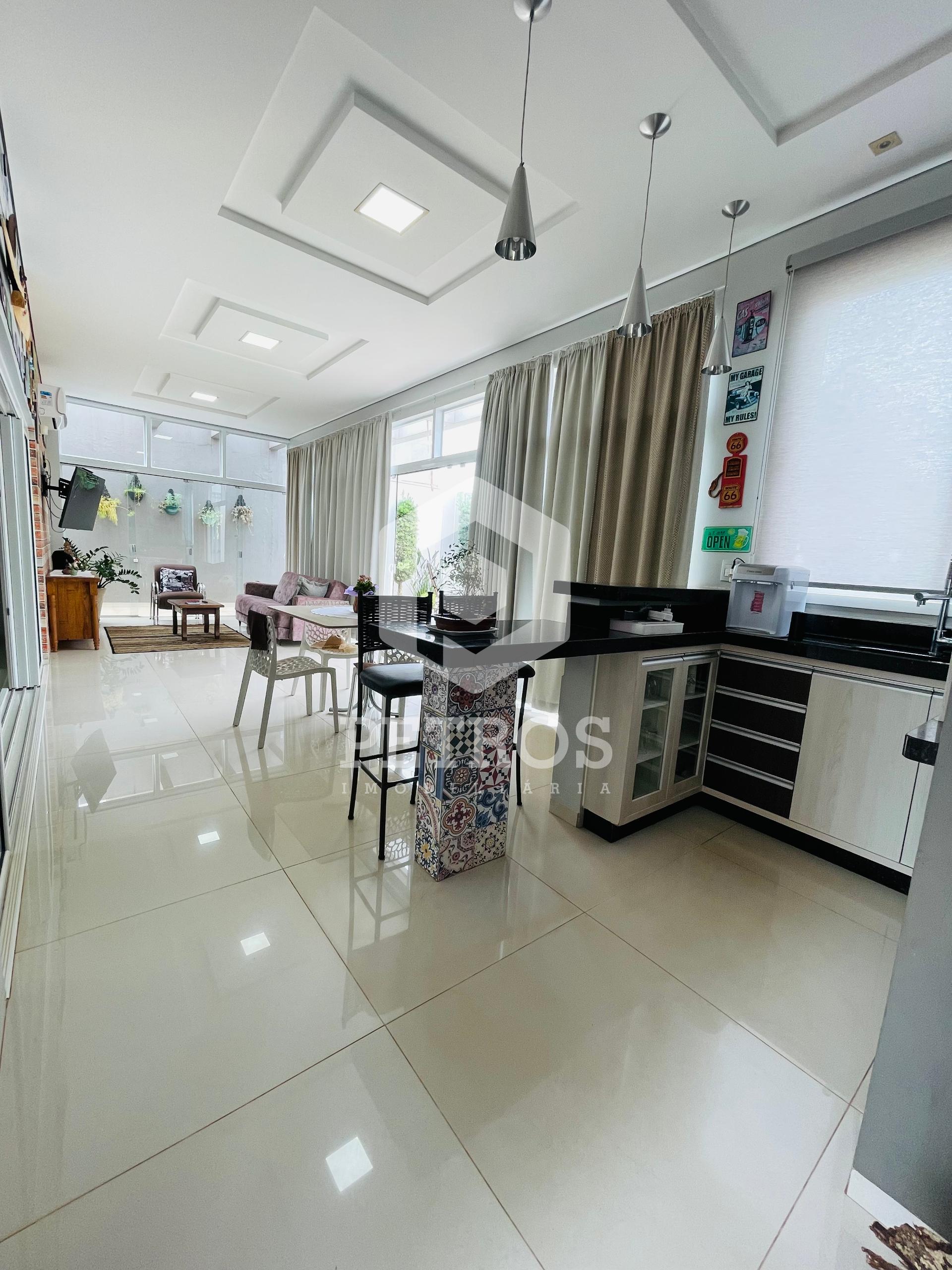 Imobili�ria Petros em Toledo Paran�