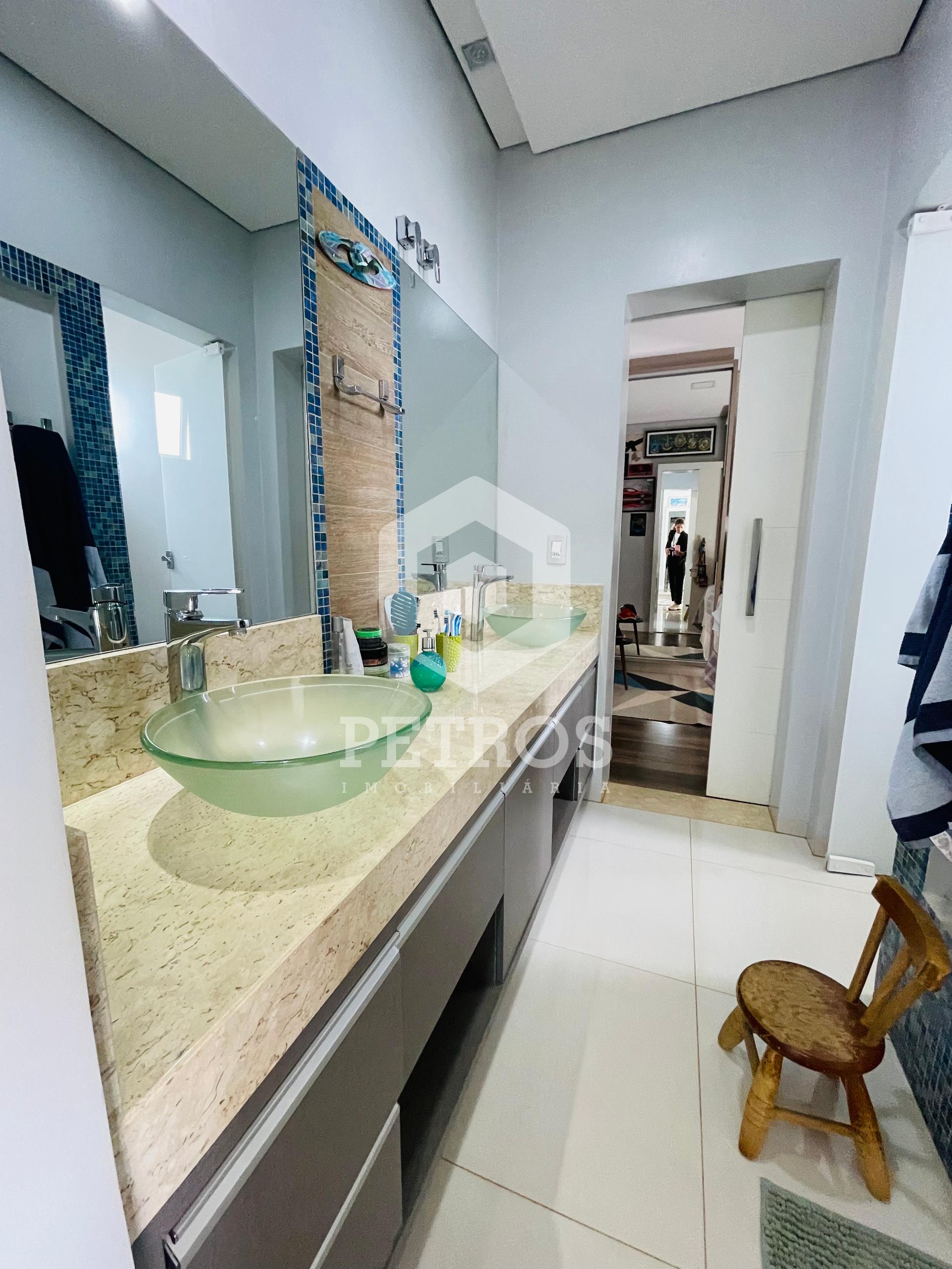 Imobili�ria Petros em Toledo Paran�