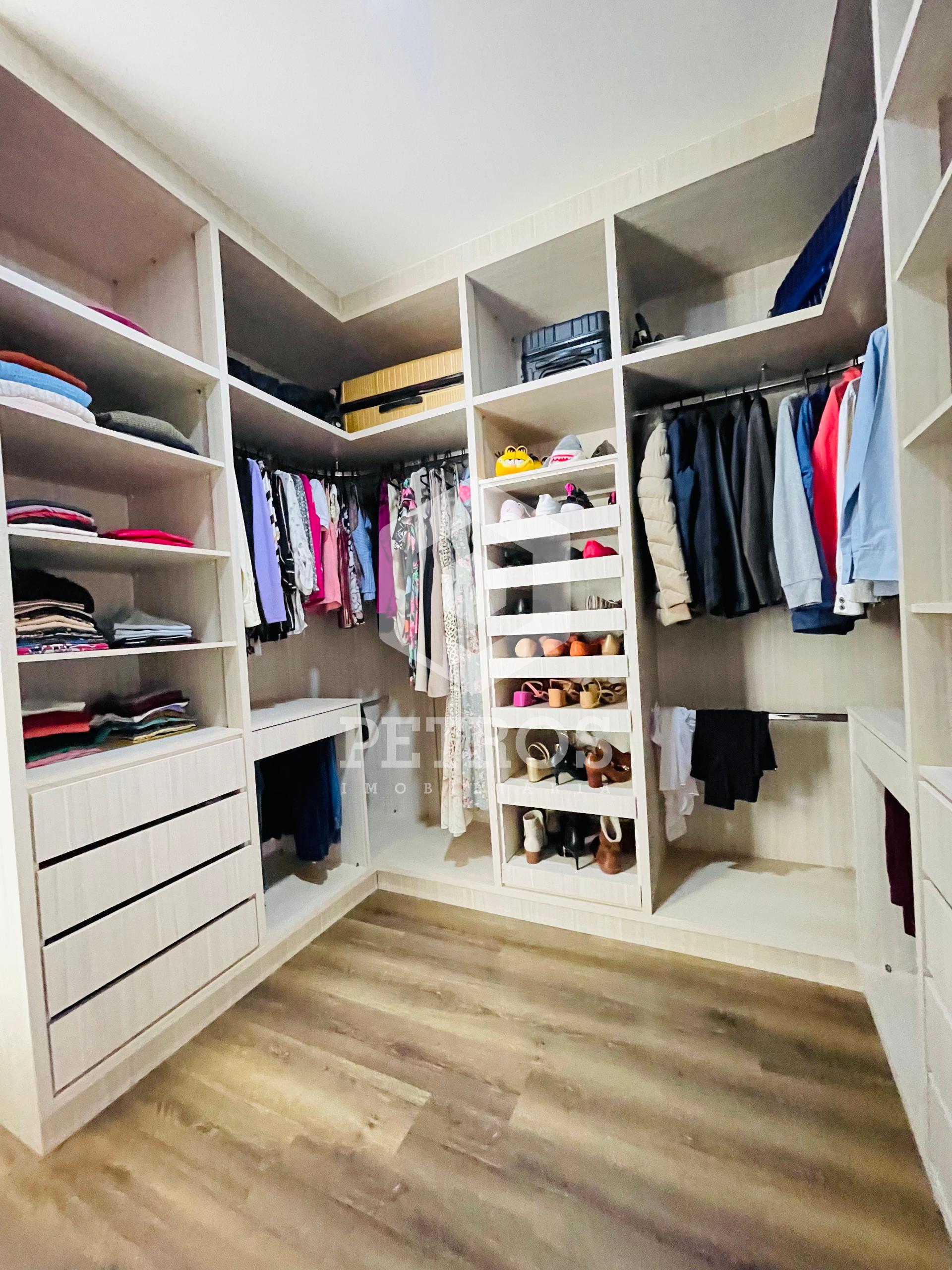 Imobili�ria Petros em Toledo Paran�