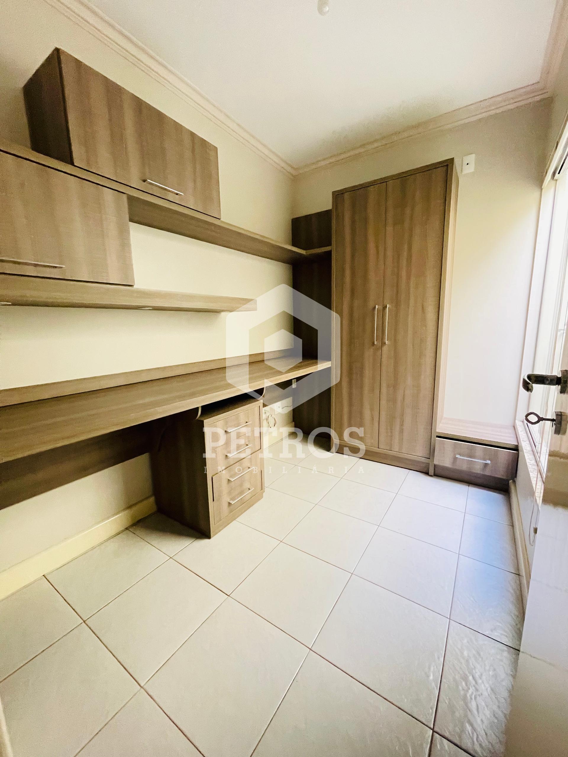 Imobili�ria Petros em Toledo Paran�