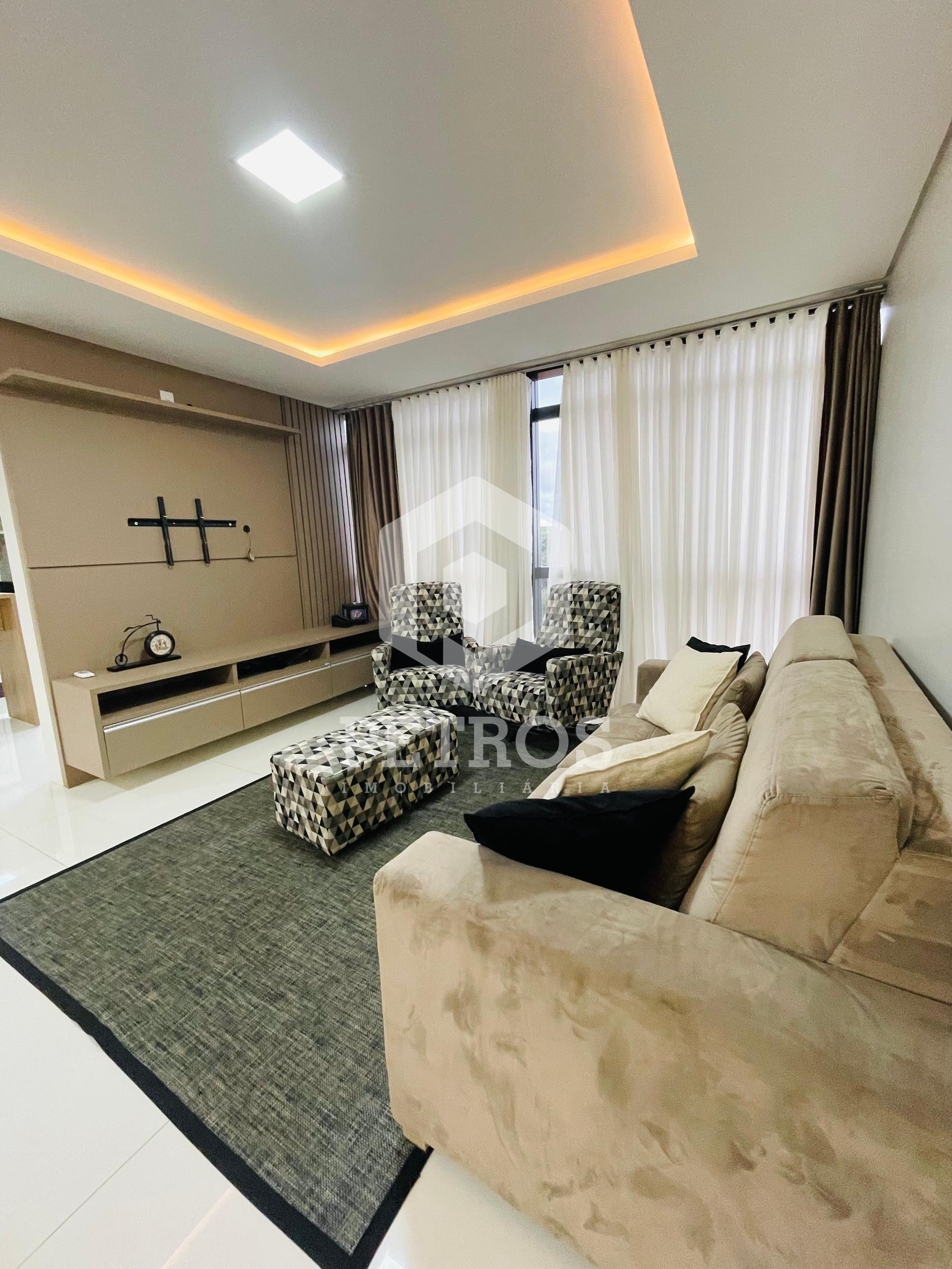 Imobili�ria Petros em Toledo Paran�
