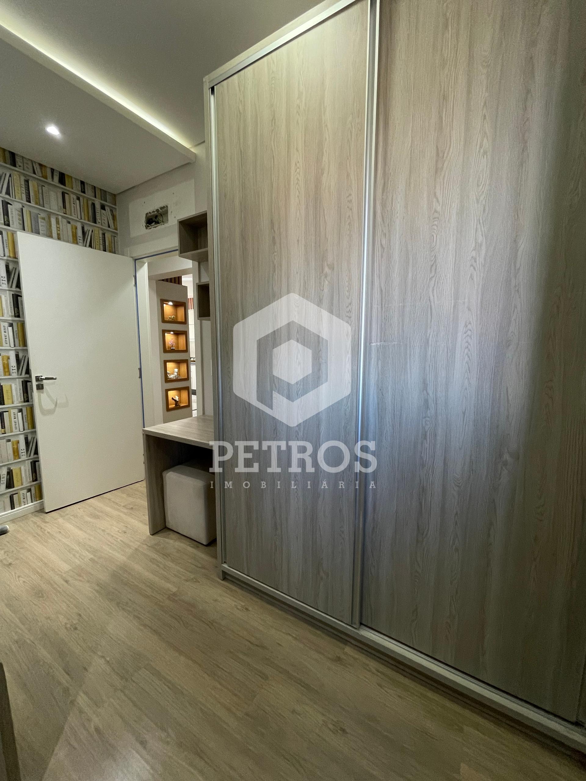 Imobili�ria Petros em Toledo Paran�