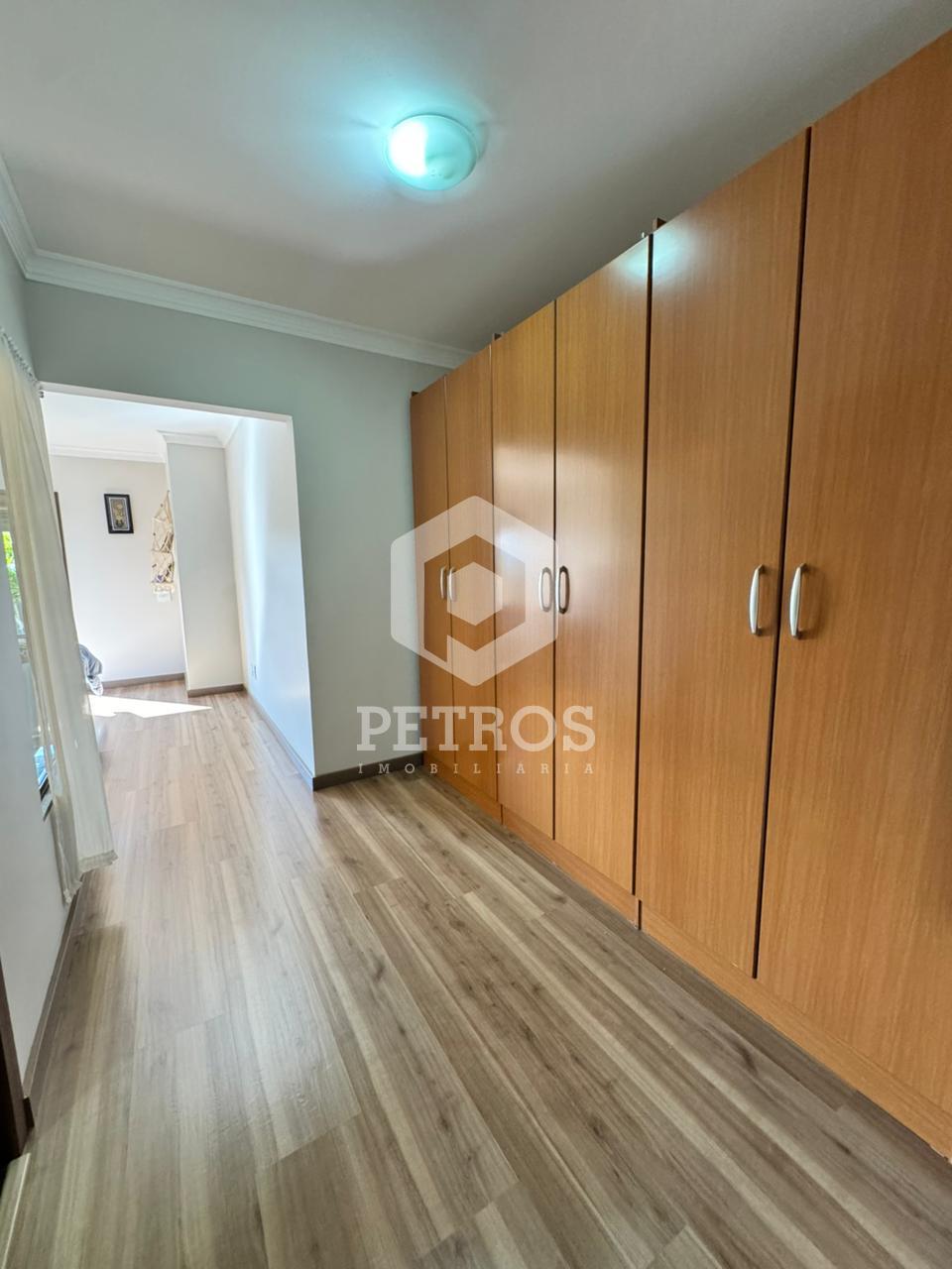 Imobili�ria Petros em Toledo Paran�