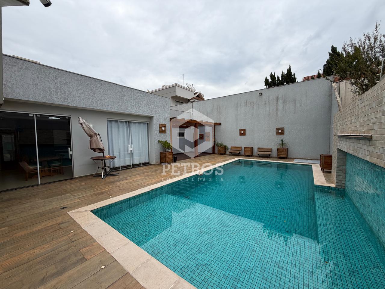 Imobili�ria Petros em Toledo Paran�