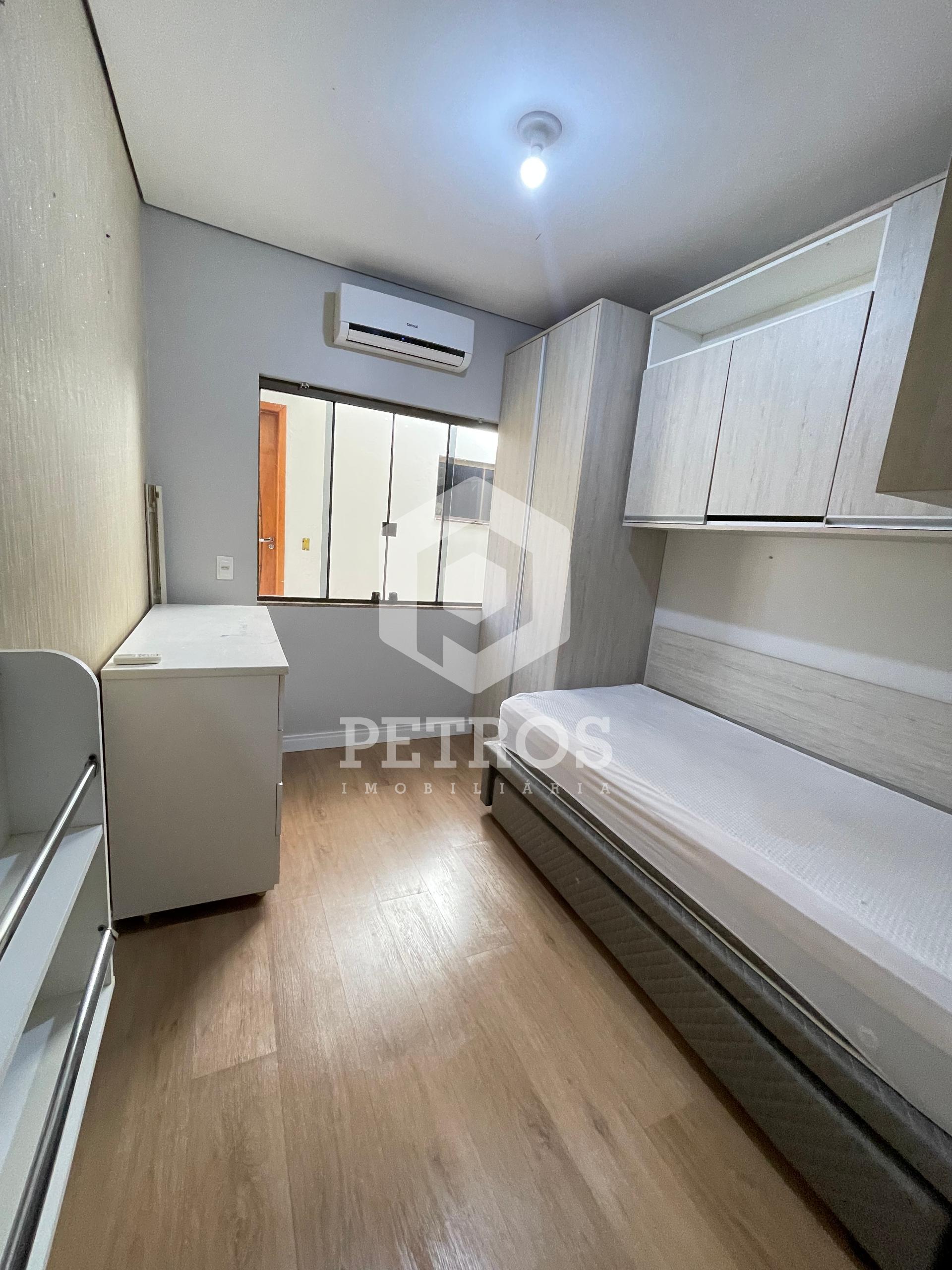 Imobili�ria Petros em Toledo Paran�
