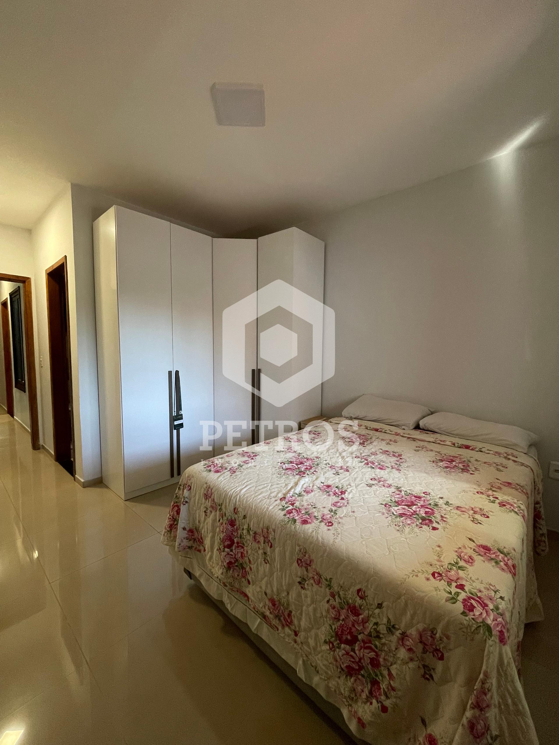 Imobili�ria Petros em Toledo Paran�