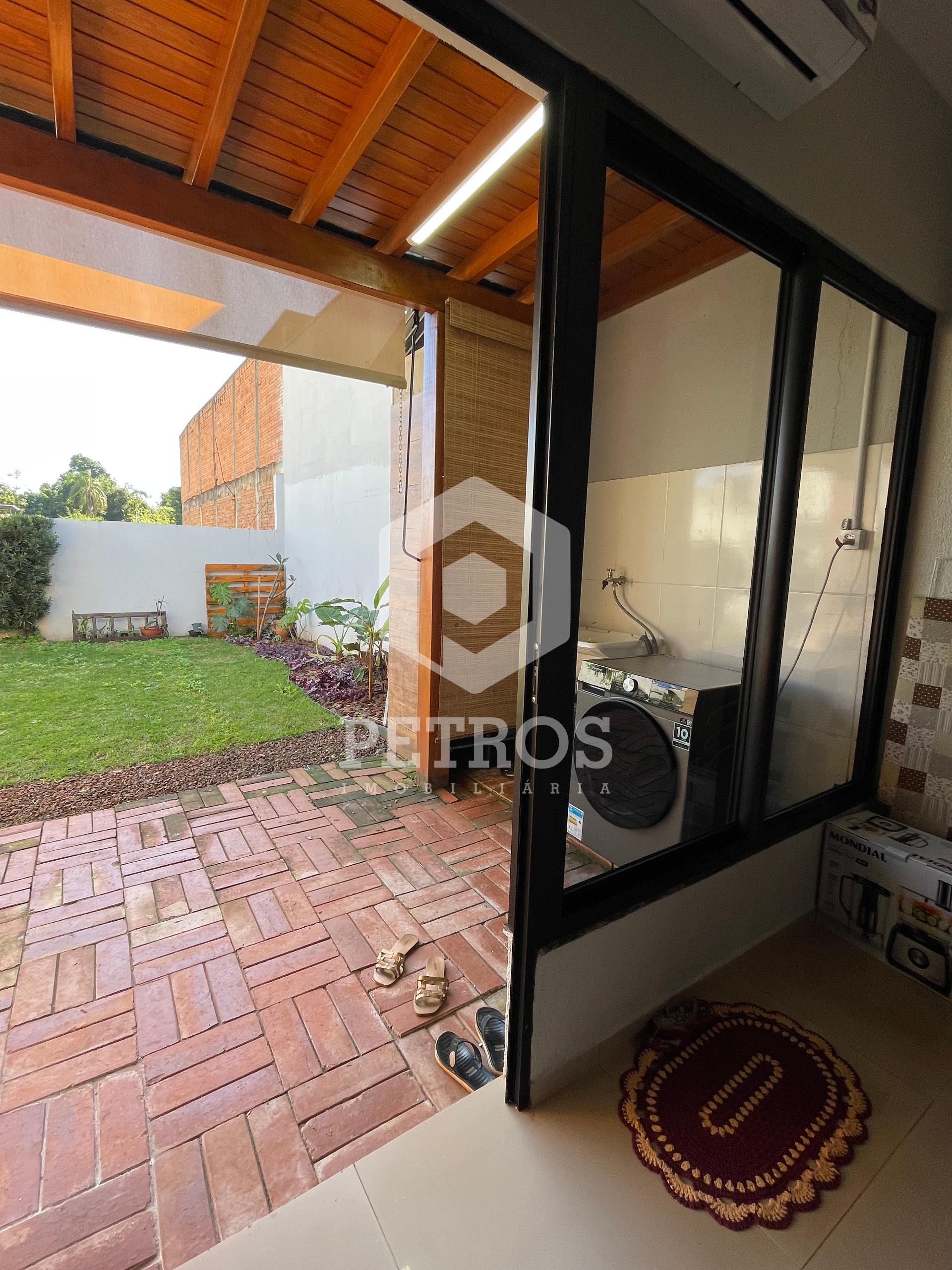 Imobili�ria Petros em Toledo Paran�
