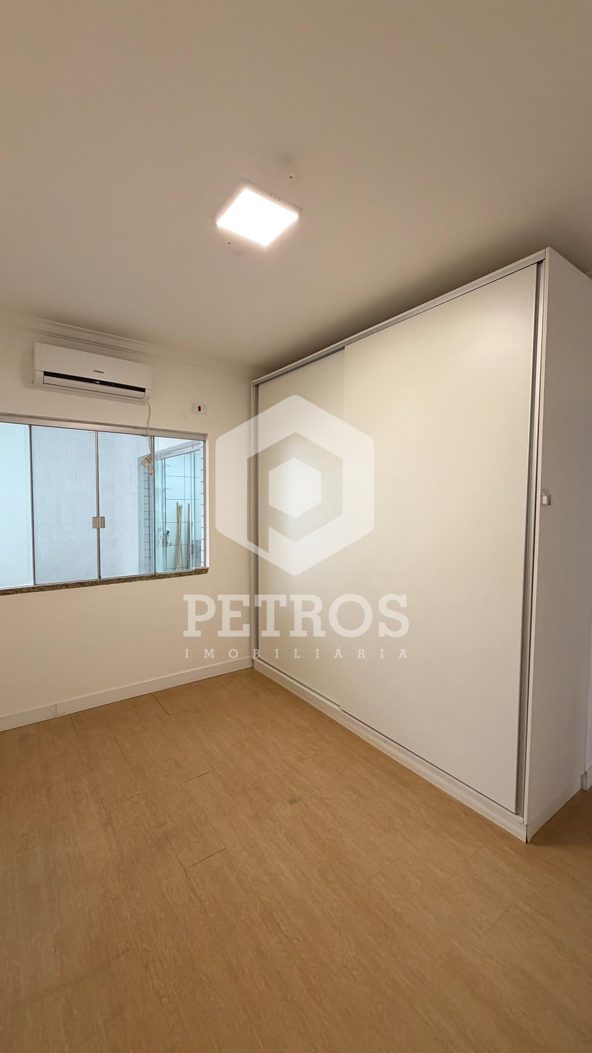 Imobili�ria Petros em Toledo Paran�