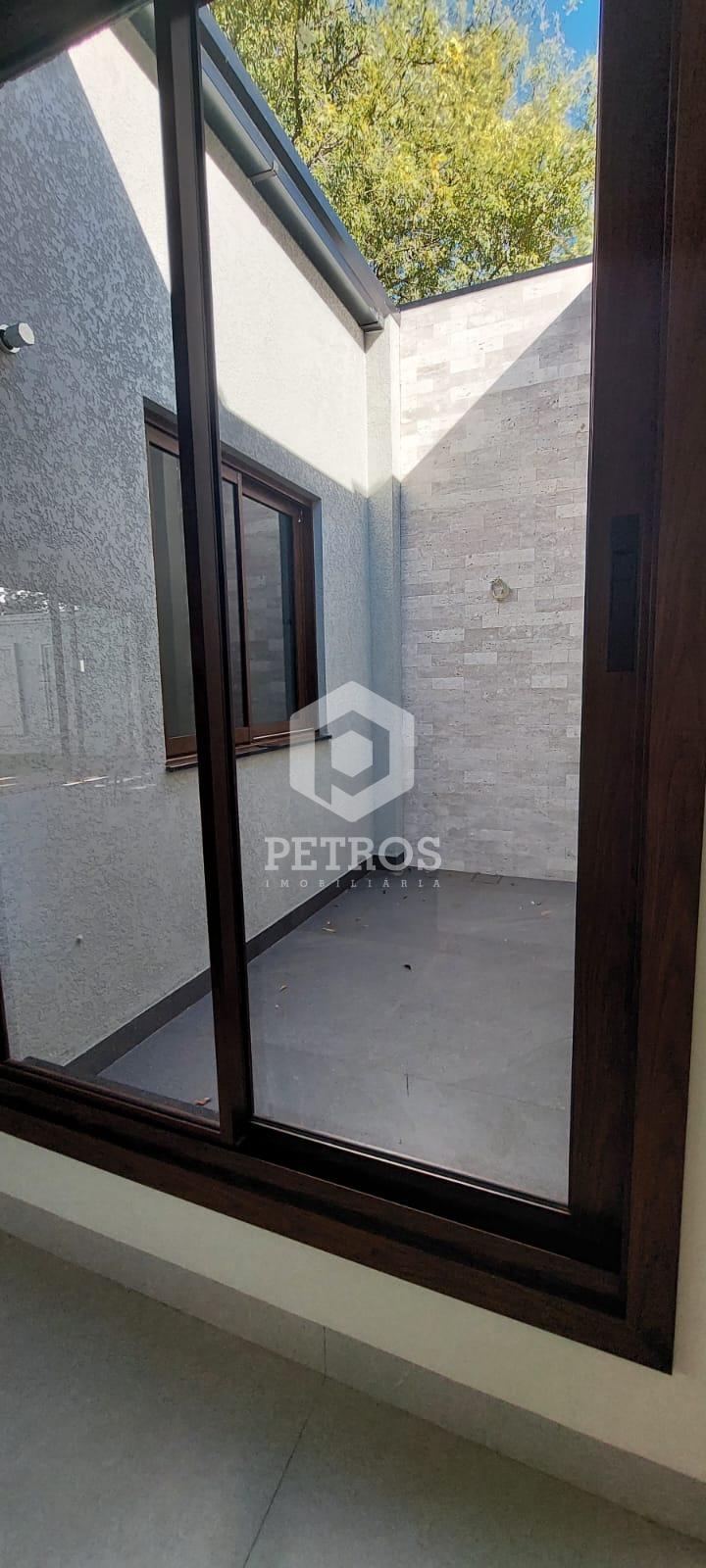 Imobili�ria Petros em Toledo Paran�