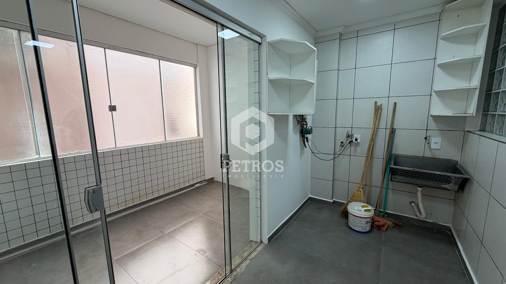 Imobili�ria Petros em Toledo Paran�