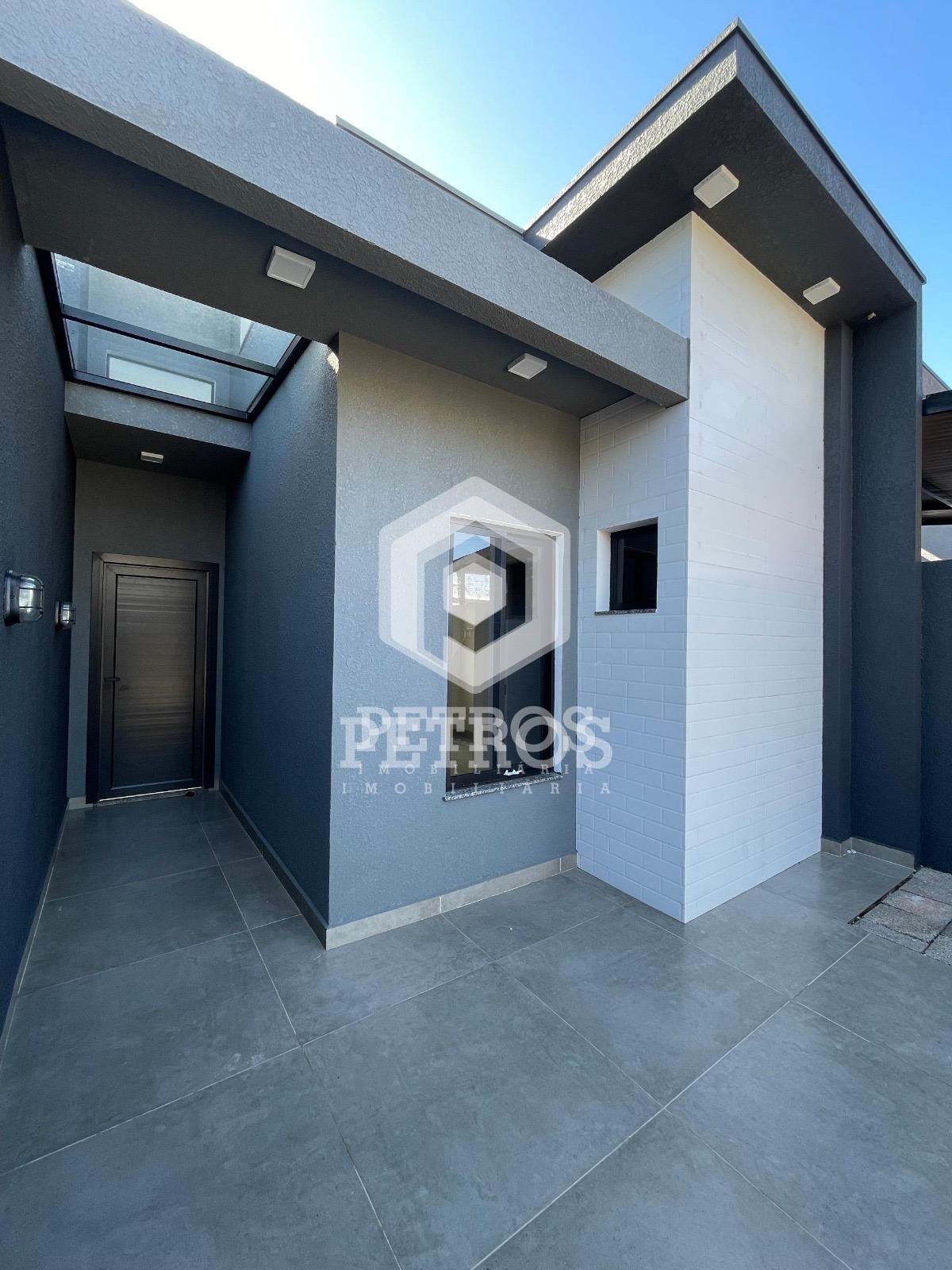 Casa com 01 Su�te + 02 quartos - JD COOPAGRO
