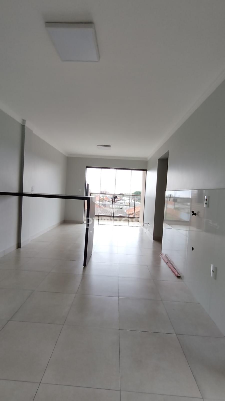 Imobili�ria Petros em Toledo Paran�