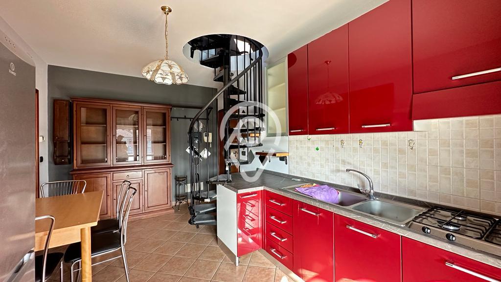 Apartamento para locação com 2 quartos, Rivarolo Canavese - TO