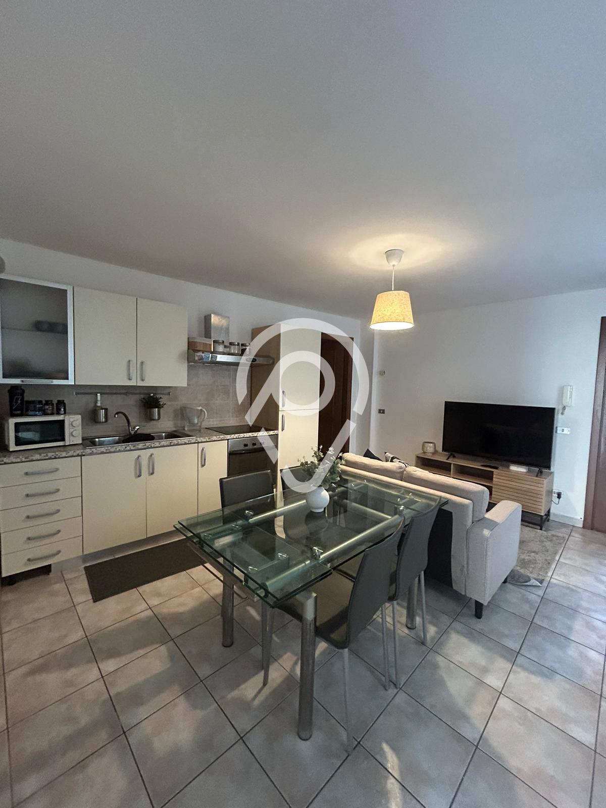Apartamento com 1 dormitório para locação, IVREA, Ivrea - TO