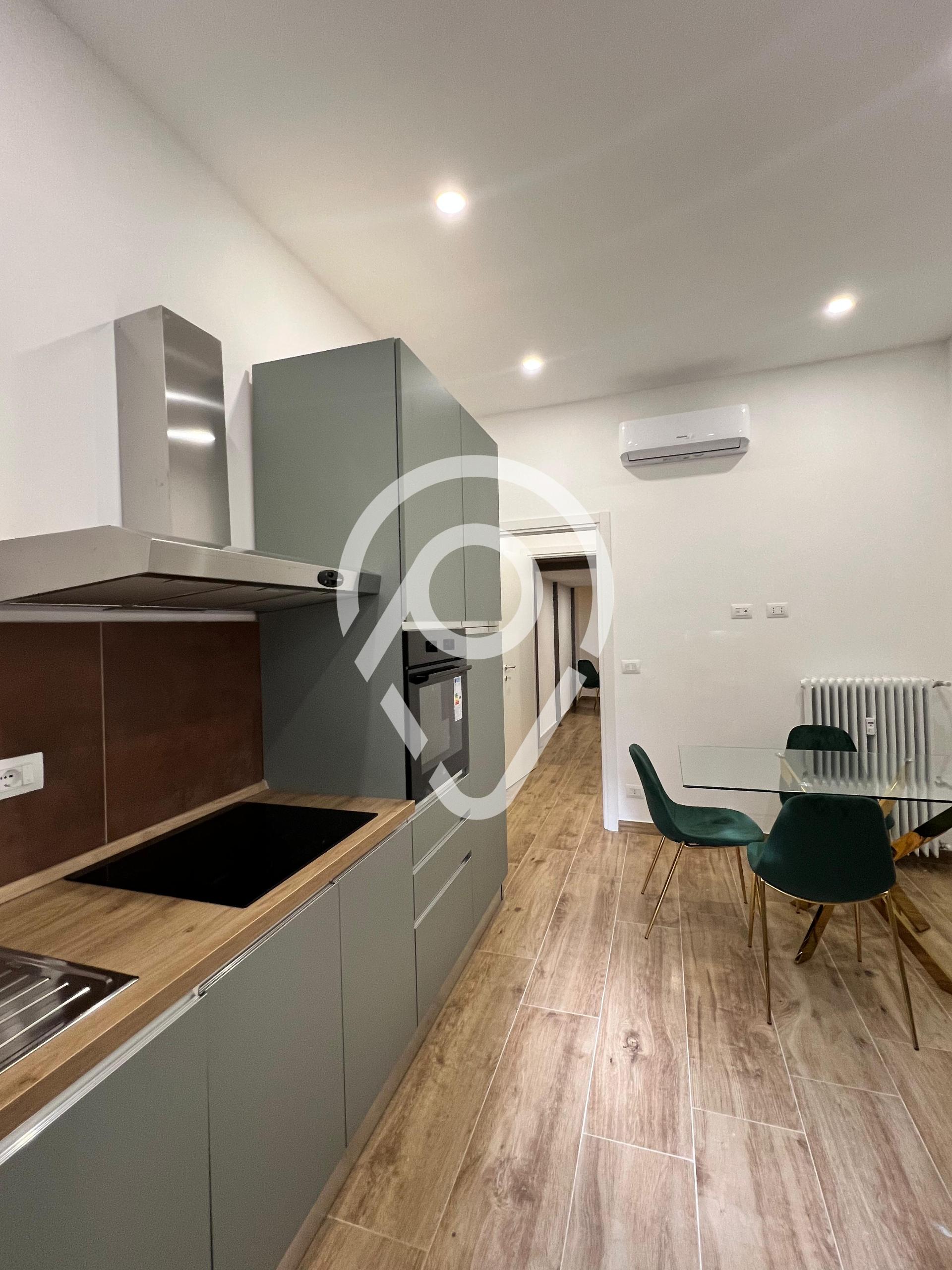 Loft com 1 dormit?rio para loca??o, Cenisia, Torino - TO