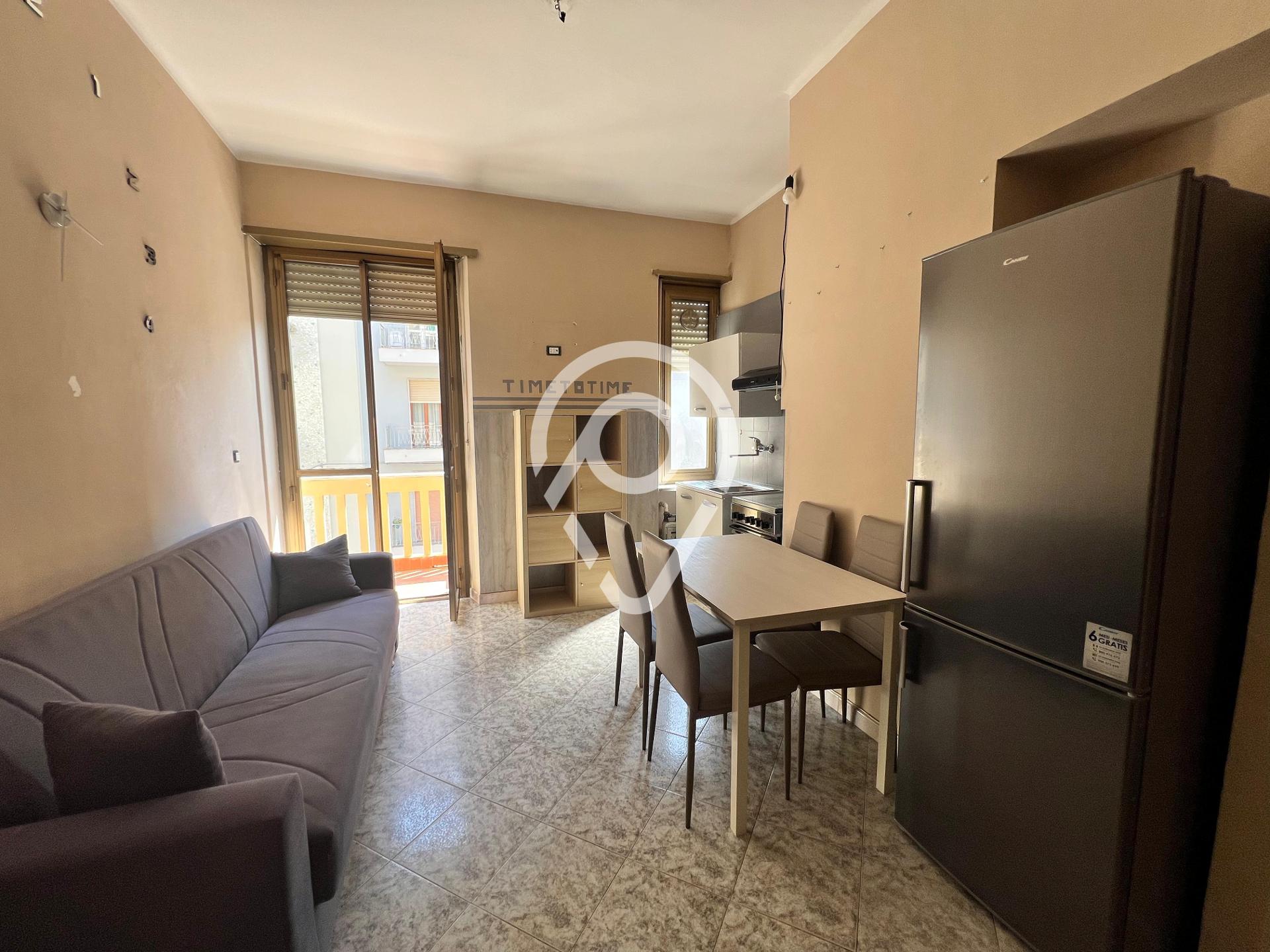 Apartamento mobiliado com 1 dormitório para locação em Torino ...