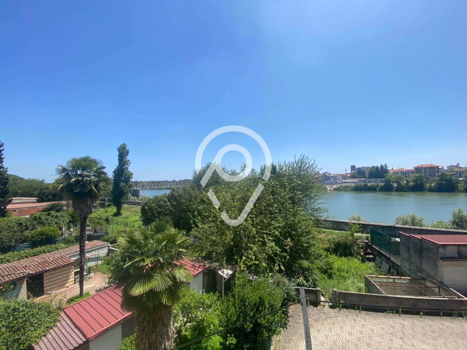 Apartamento com 2 dormitórios à venda, Popolo, CASALE MONFERRA...