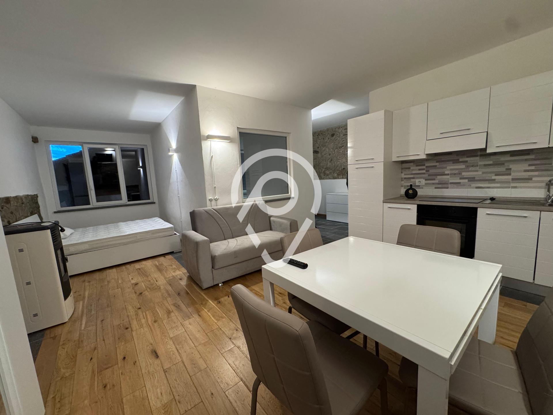 Apartamento com 1 dormitório para locação, SPINETO, Castellamo...