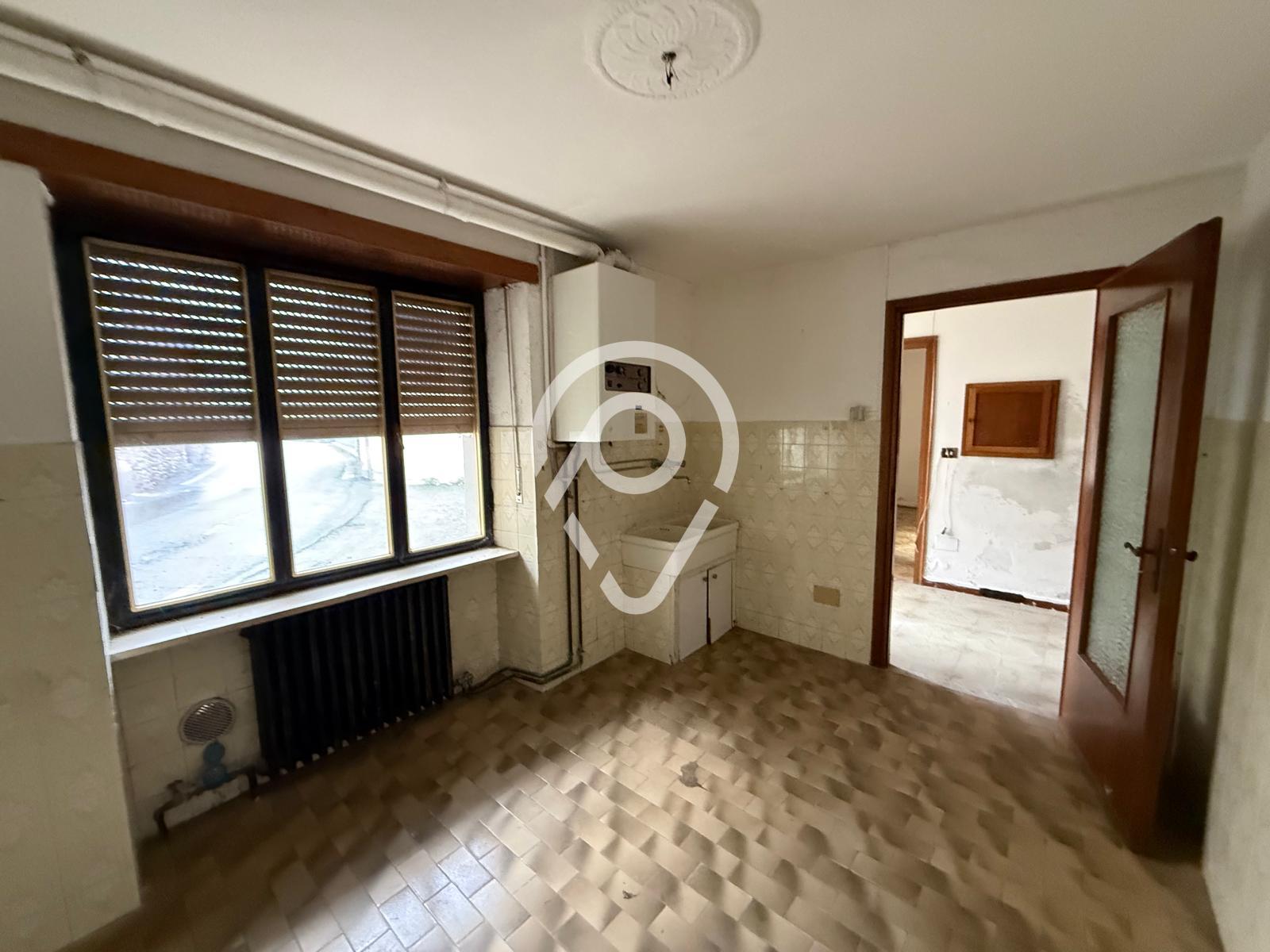 Apartamento com 2 dormitórios à venda, Salussiola, PROVINCIA D...