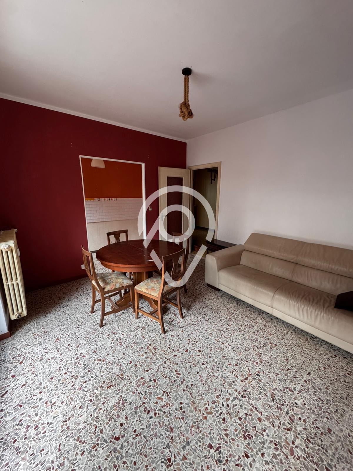 Apartamento com 1 dormit?rio ? venda, MEZZENILE, PROVINCIA DI ...
