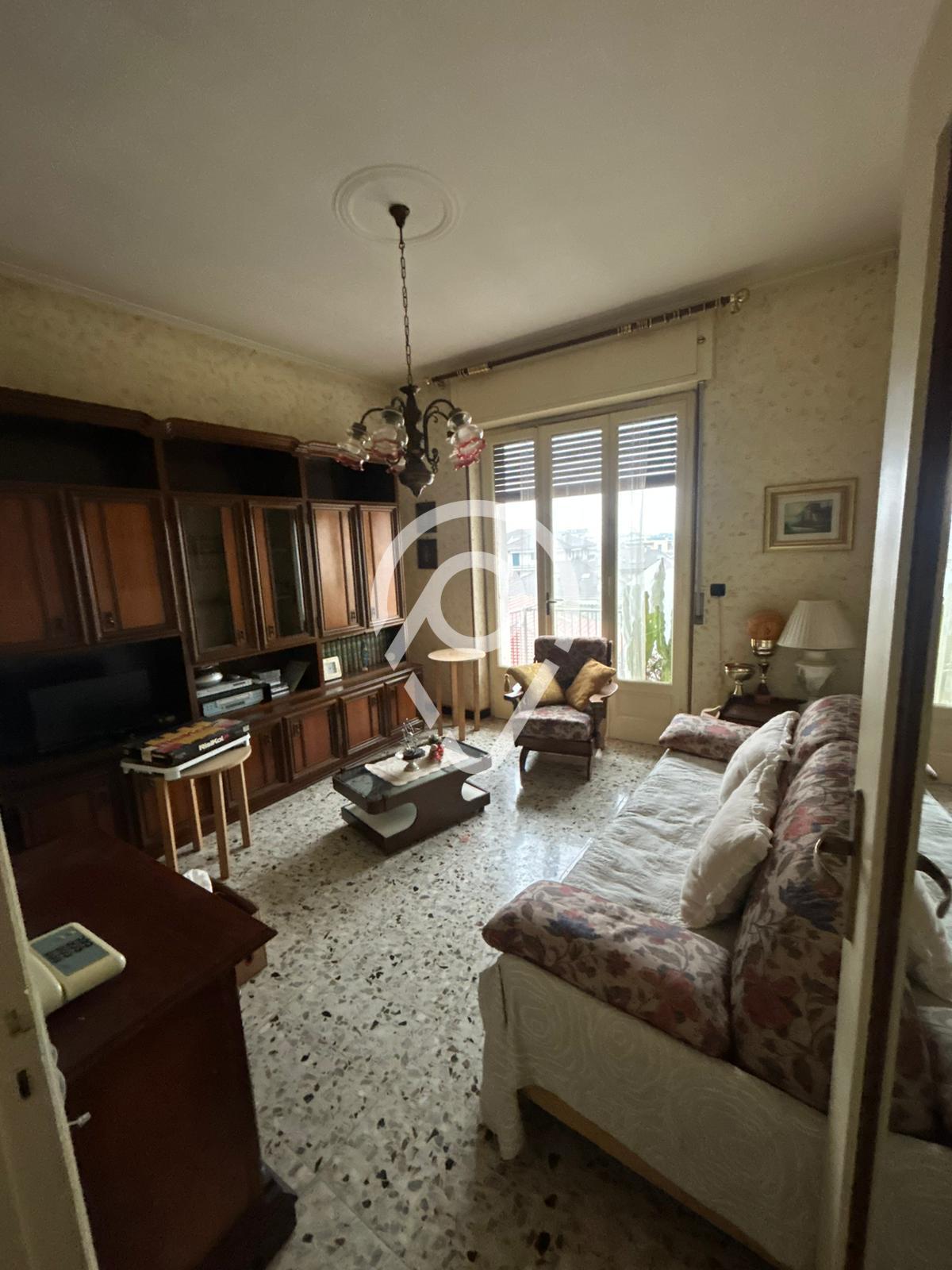 Apartamento com 1 dormitório à venda, Valenza, Valenza - AL