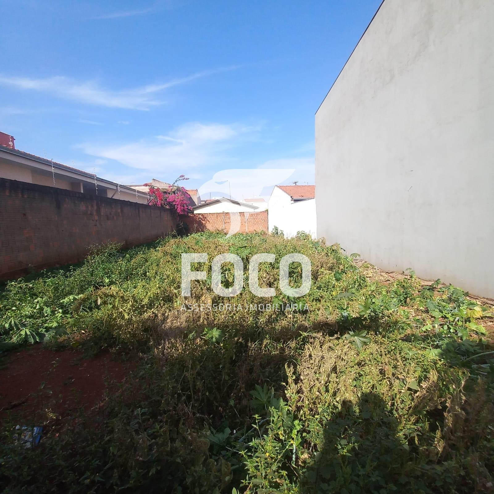 Terreno de 300m à venda no bairro Jequitibás Santa Gertrudes SP