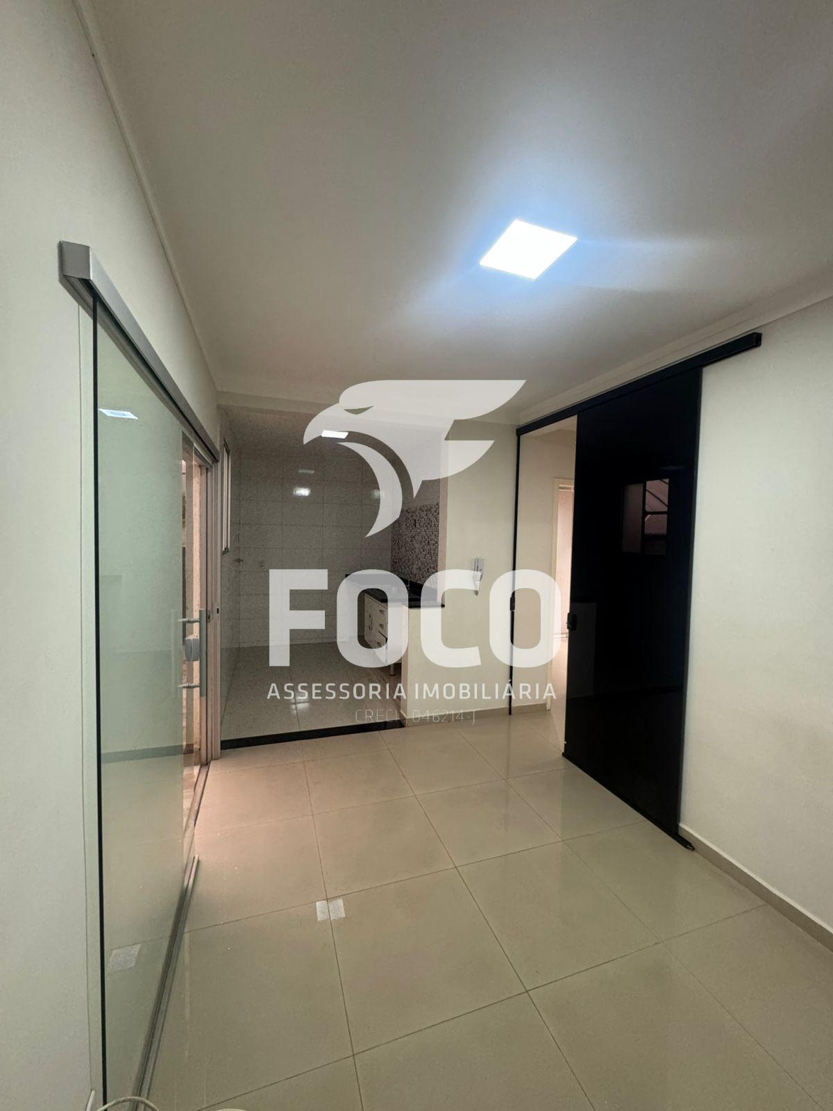 Apartamento à venda ,Rainha Bianca, Térreo com varanda, Jardim...