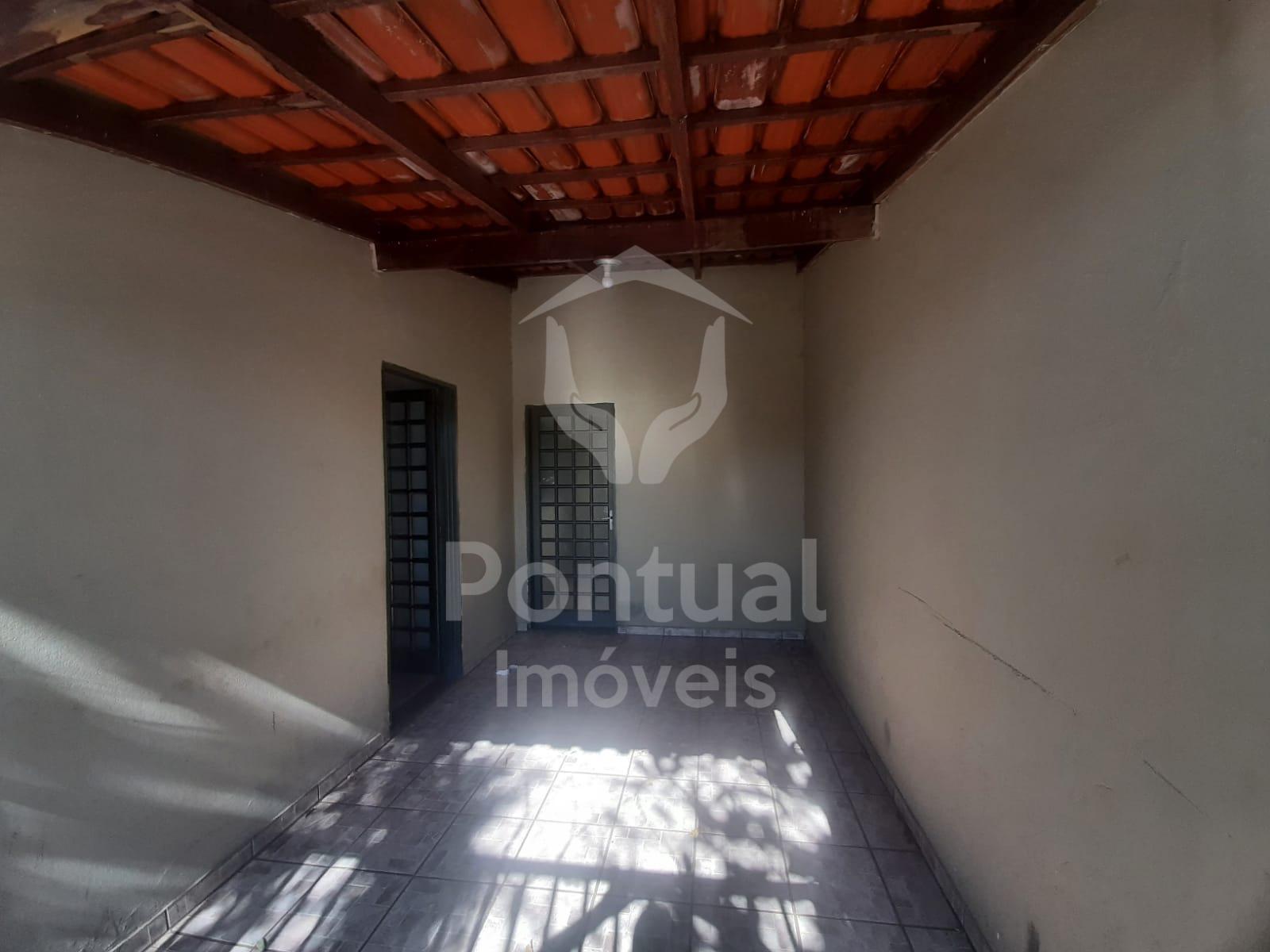 Casa com 2 dormitórios para locação, Jardim Patricia, UBERLAND...