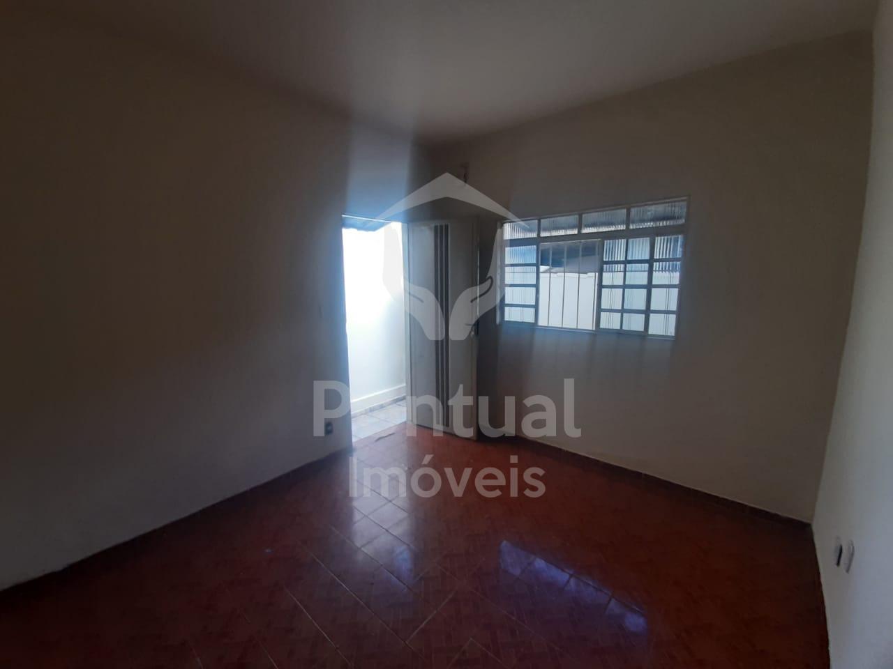 Casa com 2 dormit?rios para loca??o,100.00 m , Brasil, UBERLAN...