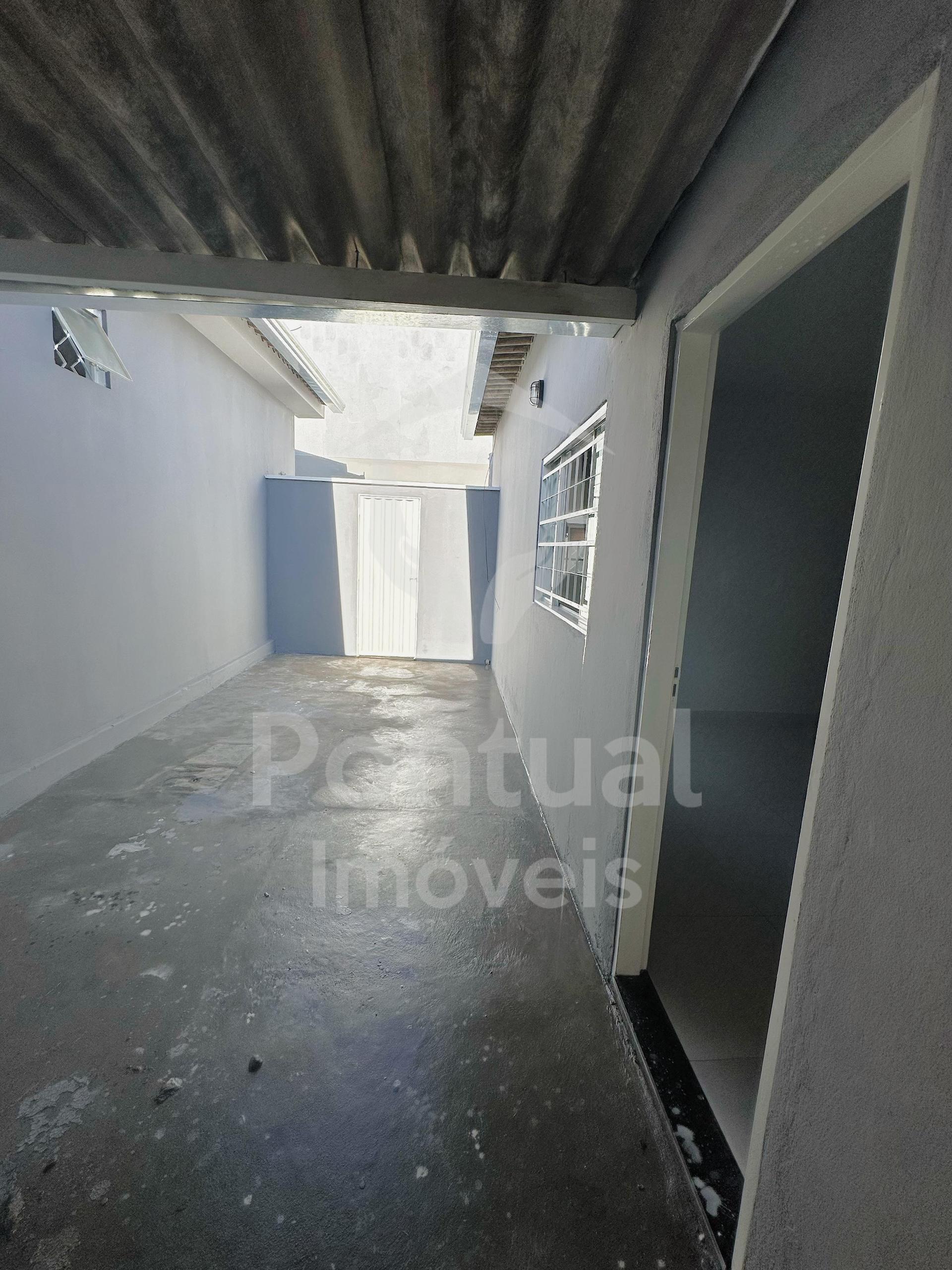 Casa 2 4, sala, coz, garagem, Nossa Senhora das Gra?as, UBERLA...
