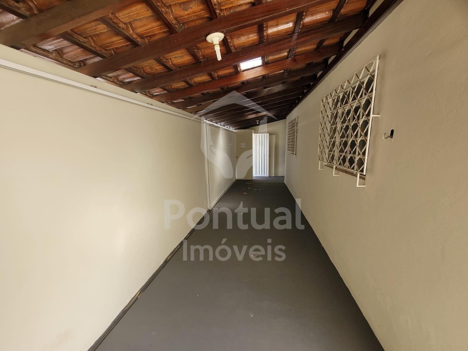 Casa para locação 3 dormitorios, Cazeca, UBERLANDIA - 600 METR...