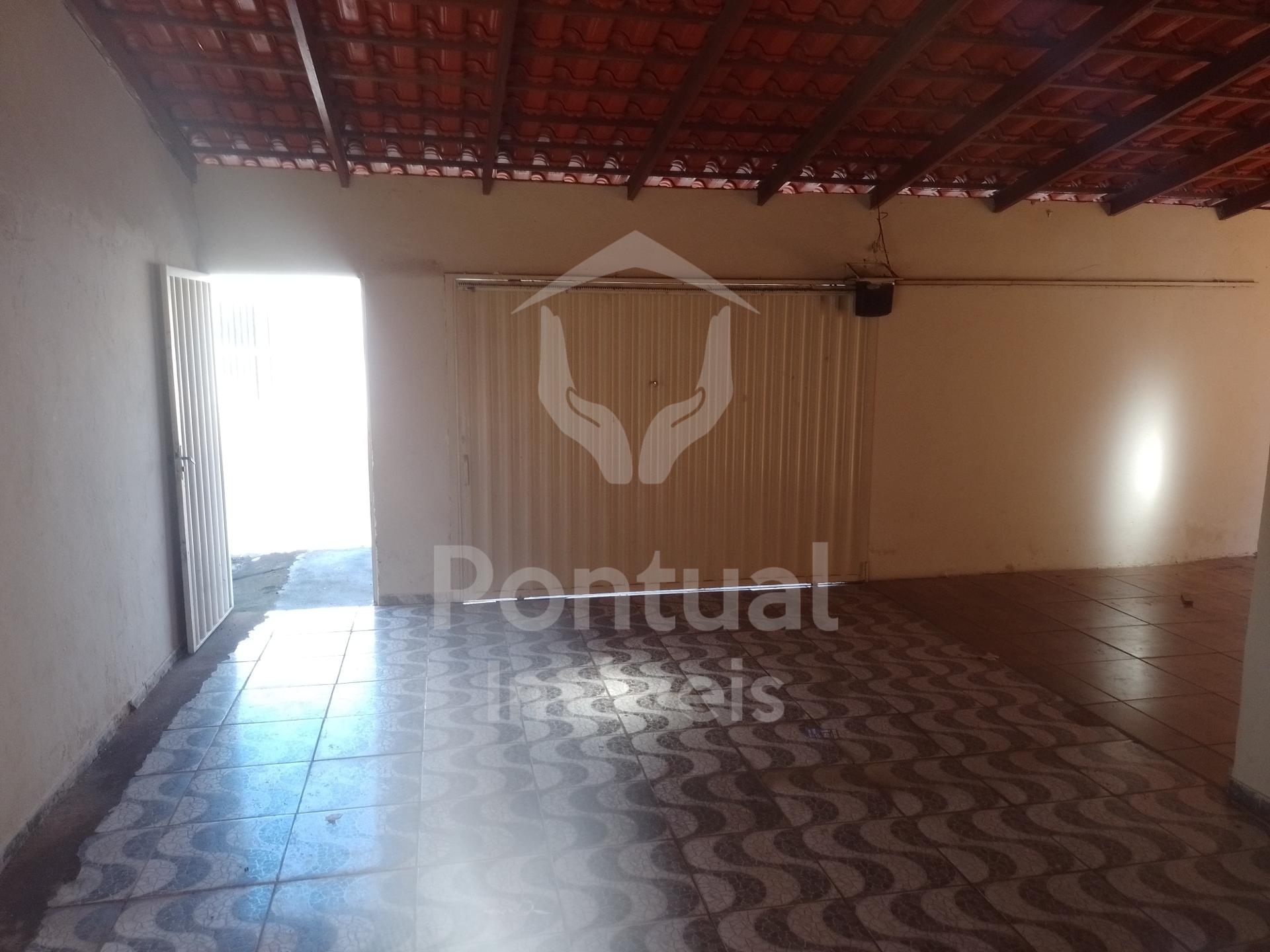 Casa com 3 dormitórios para locação, Jardim Europa, UBERLANDIA...