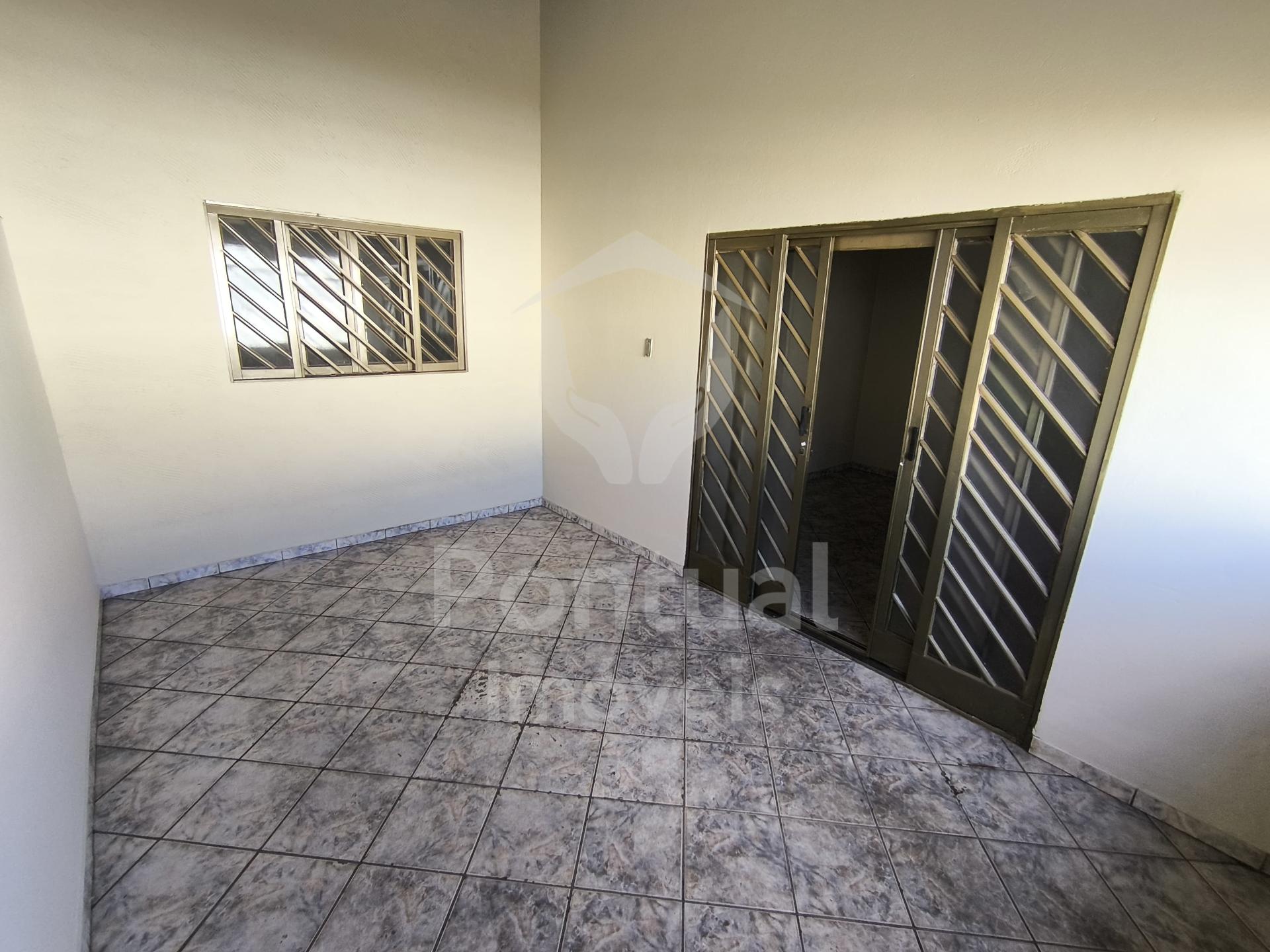 Casa para aluguel, 3 quartos, 1 vaga, SANTA ROSA - UBERLANDIA/MG