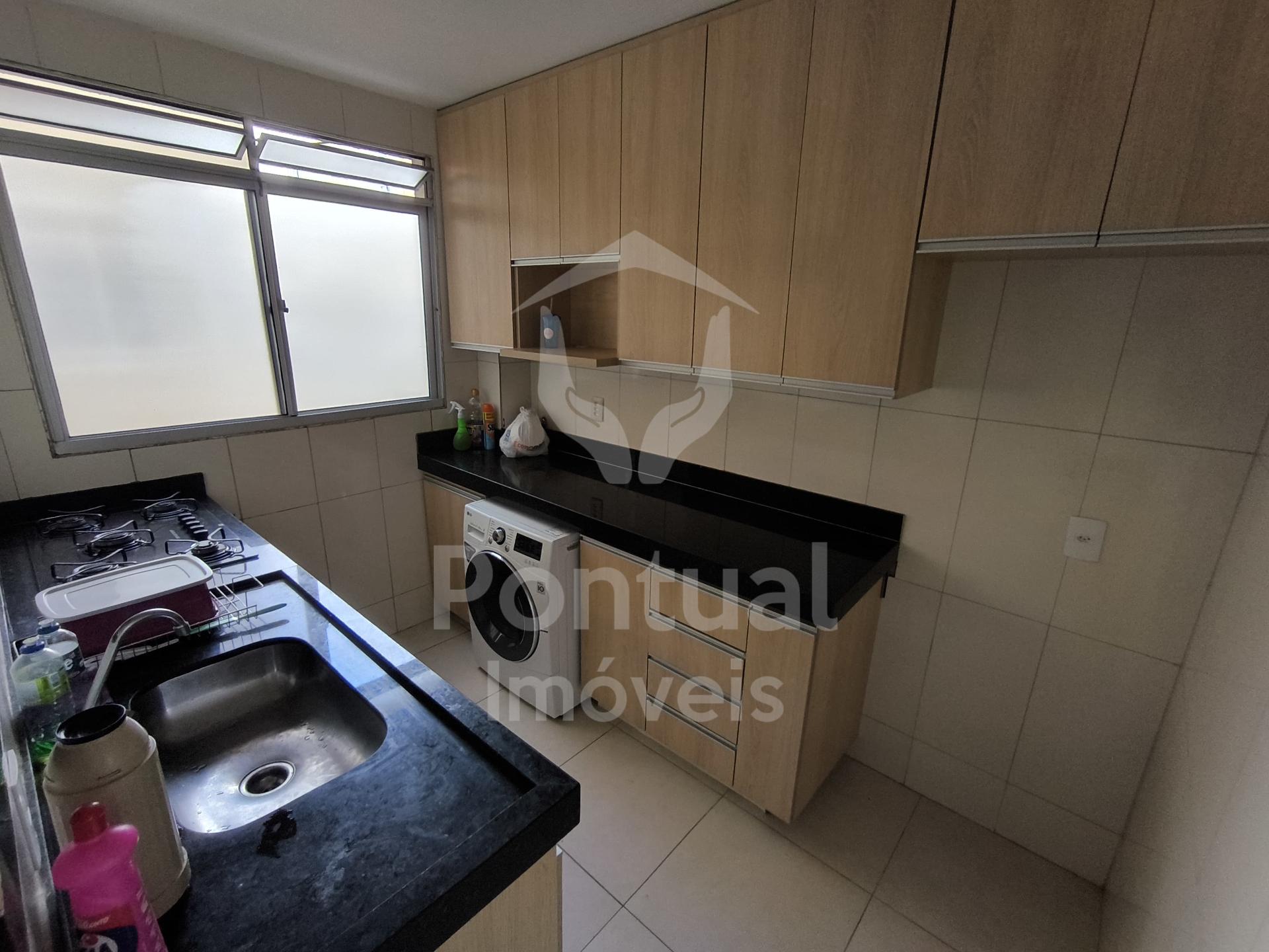 Apartamento com 2 dormitórios para locação, Jardim Holanda, UB...