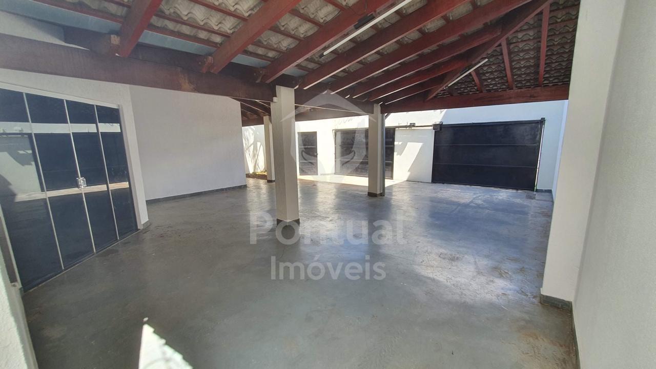 Casa com 3 dormitórios para locação, Santa Rosa, UBERLANDIA - MG