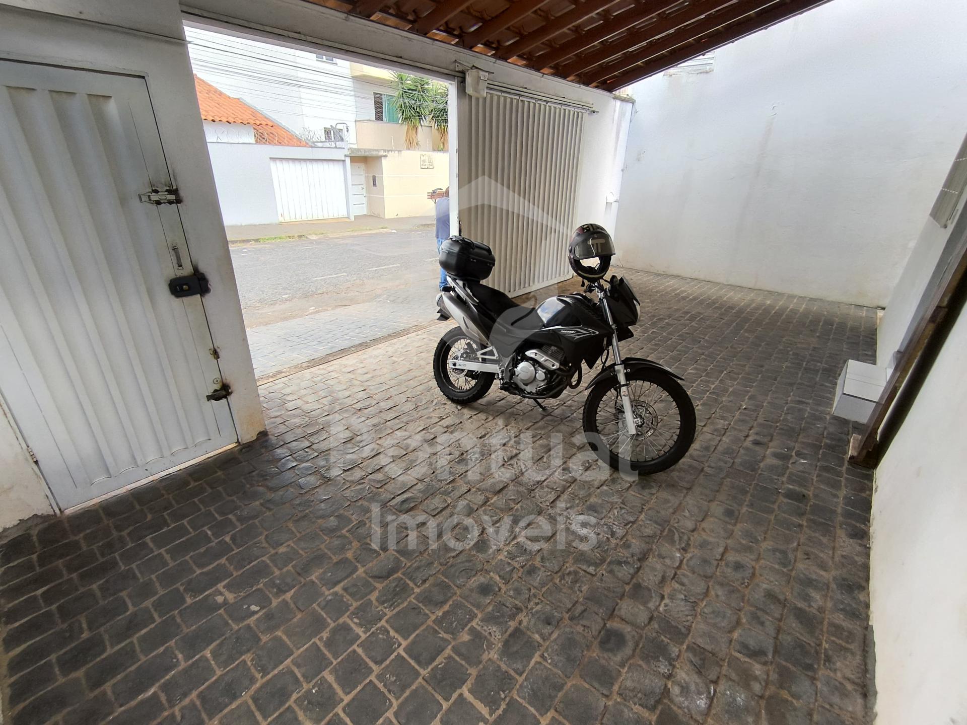 Casa com 3 dormitórios para locação bairro brasil, UBERLANDIA ...