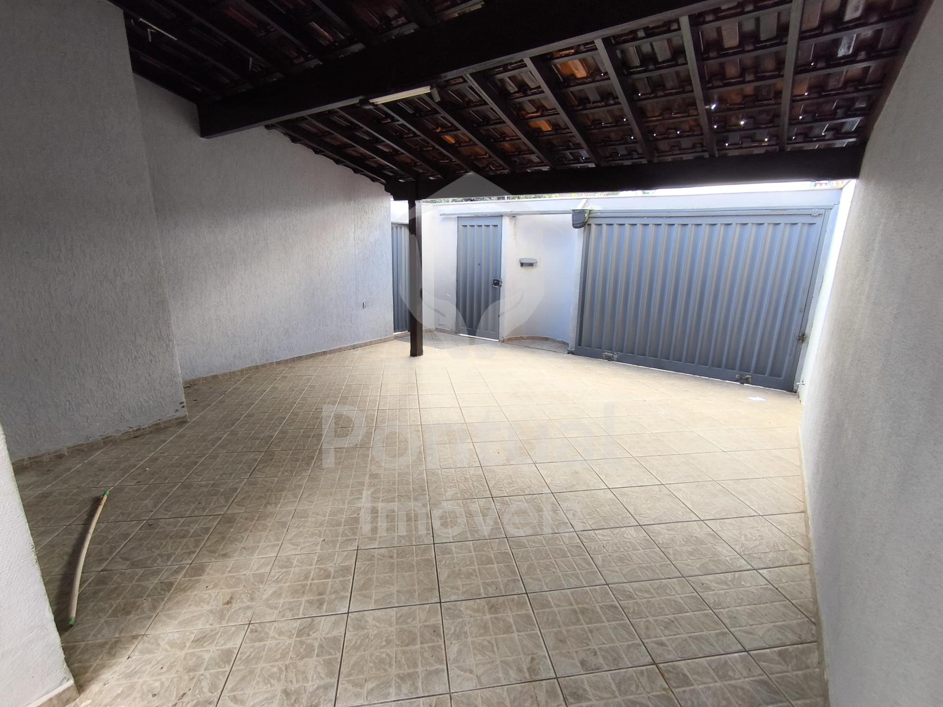 Casa para locação, 3 Dormitorios Nova Uberlandia, UBERLANDIA - MG