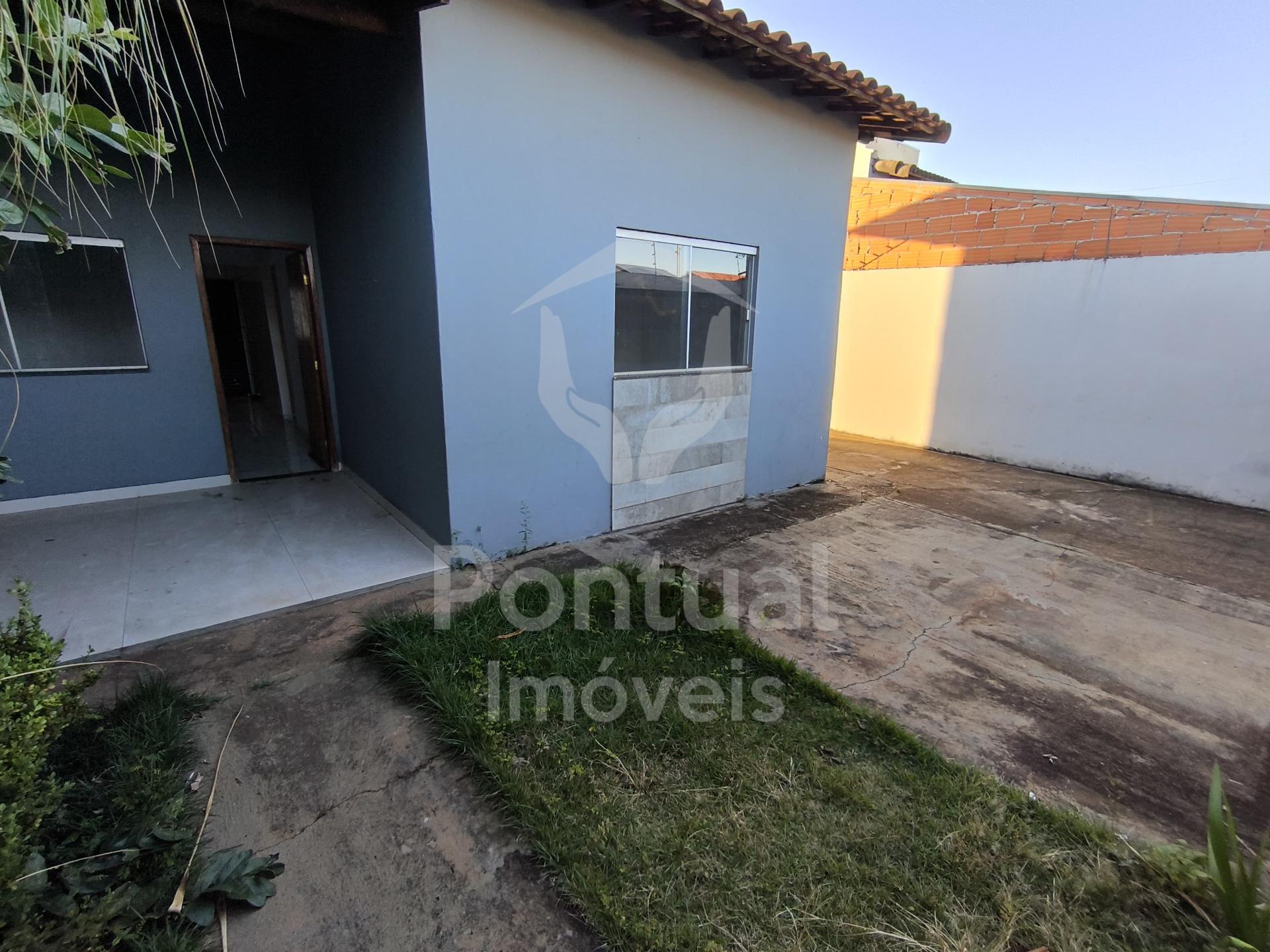 Casa com 2 dormitórios para locação, Jardim Europa, UBERLANDIA...