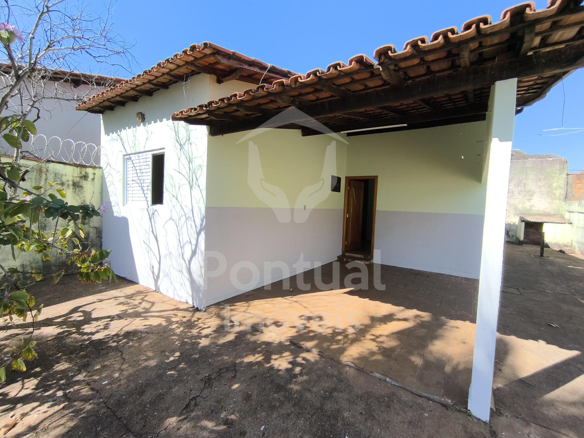 Casa com 3 dormit?rios para loca??o, Taiaman, UBERLANDIA - MG