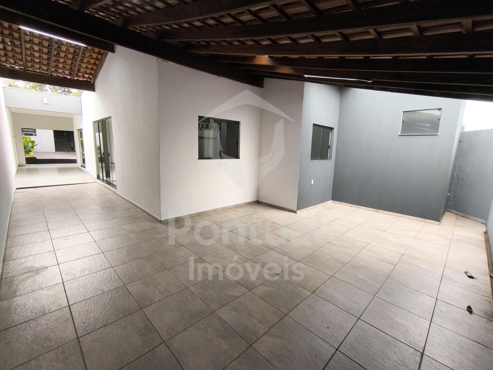 Casa com 3 dormitórios para locação, Jaraguá, UBERLANDIA - MG
