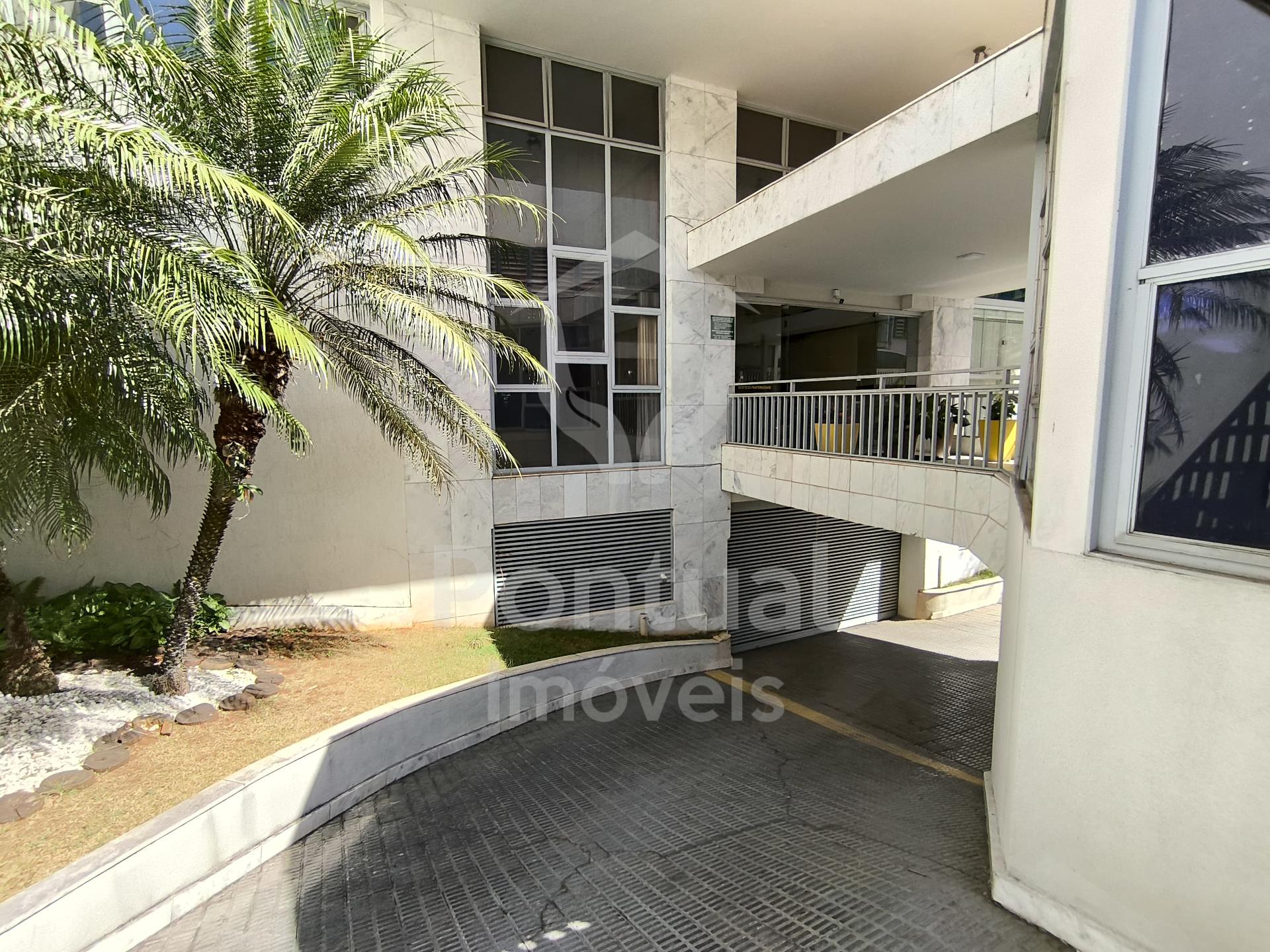 Apartamento Centro da cidade com 3 dormitórios para locação, U...
