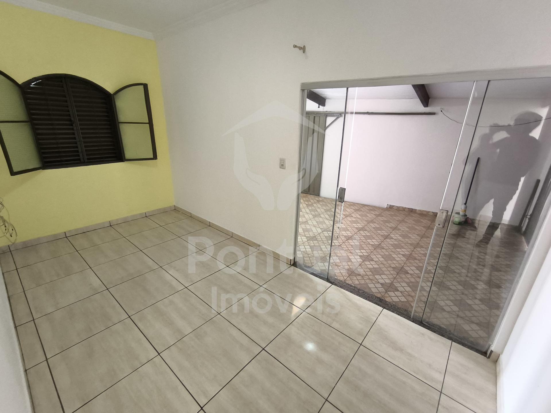 Casa com 2 dormitórios para locação, Morumbi, UBERLANDIA - MG