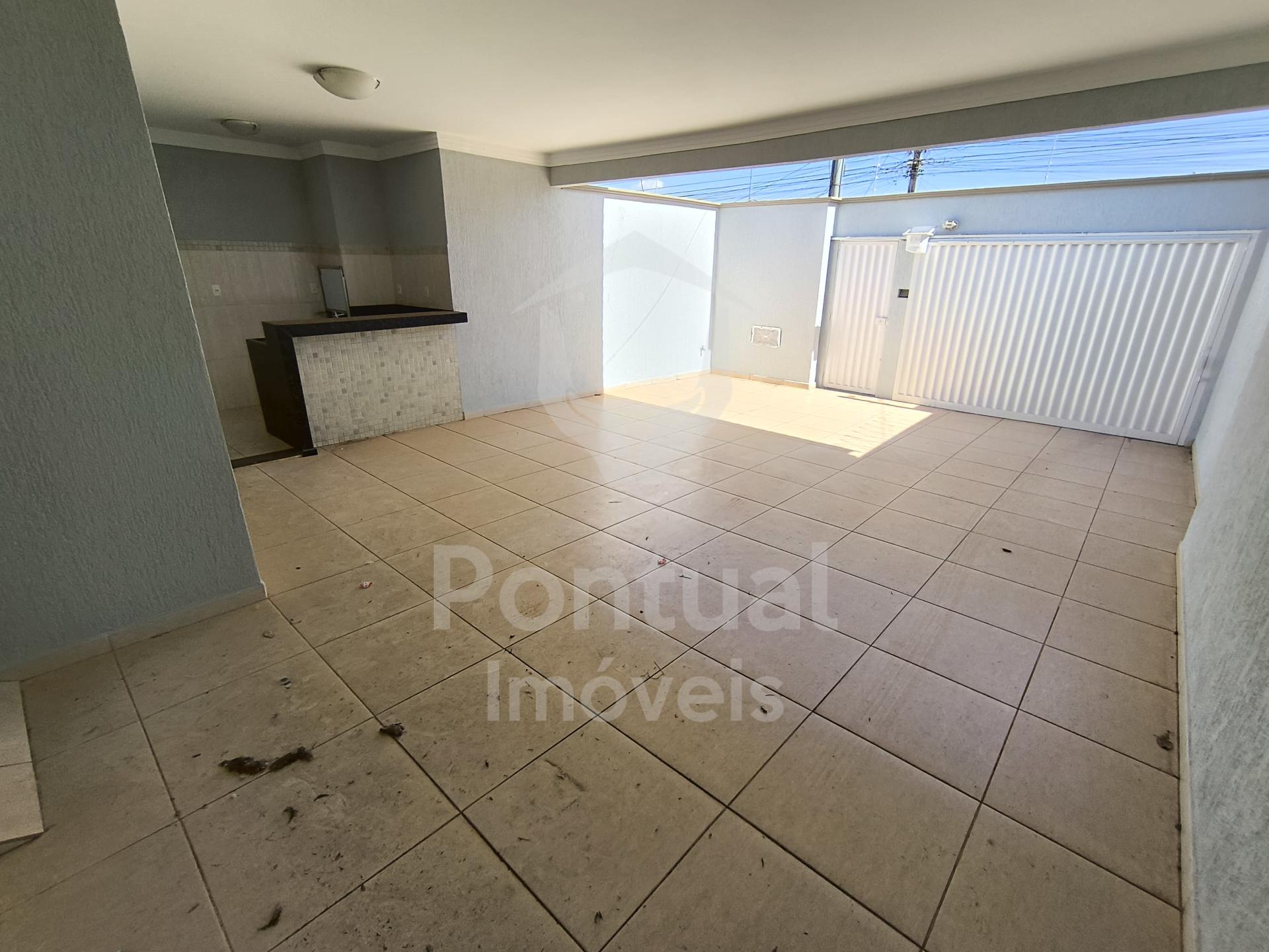 Casa com 3 dormitórios, Segismundo Pereira, UBERLANDIA - MG