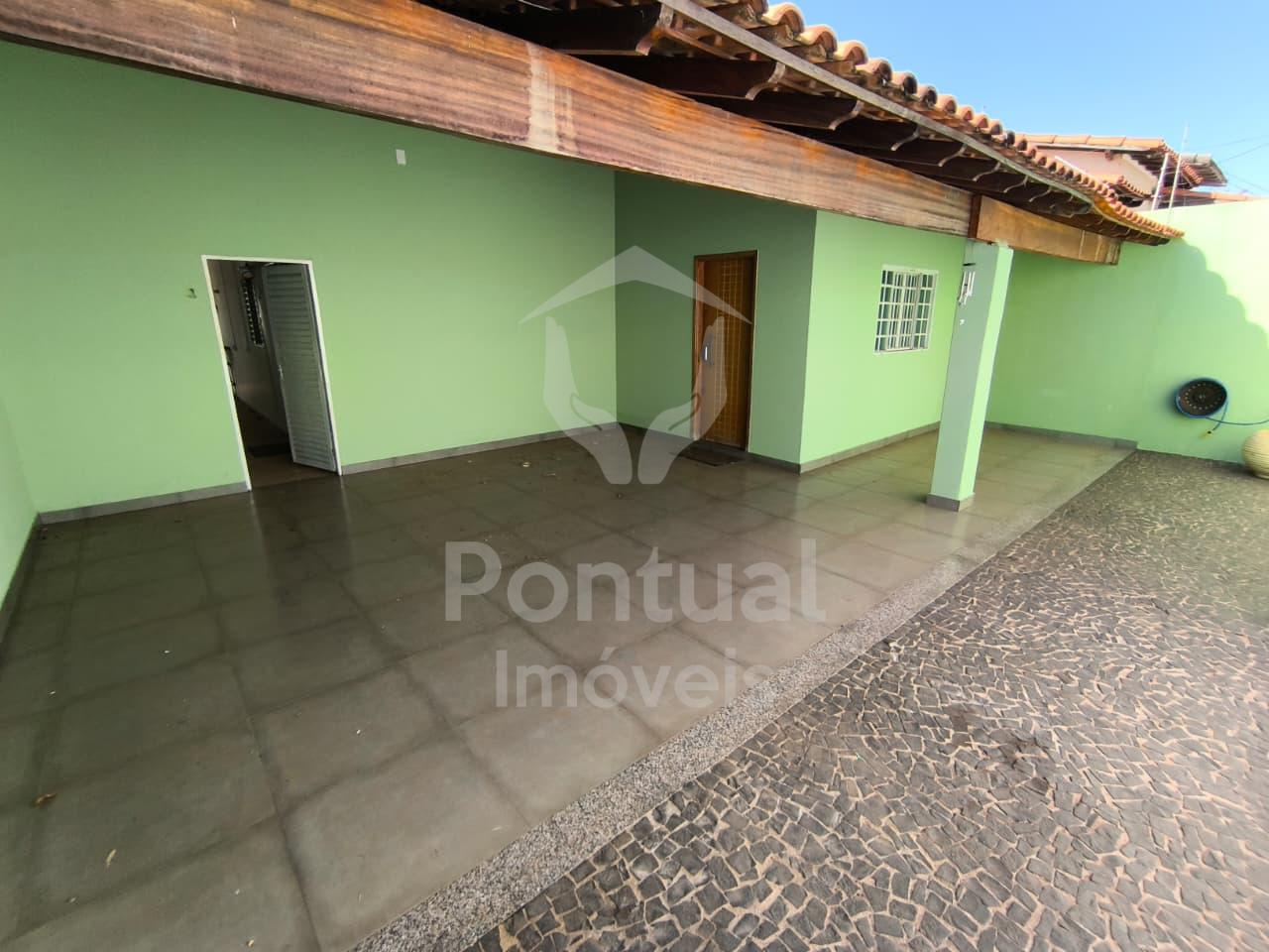 Casa com 3 dormitórios para locação, Granada, UBERLANDIA - MG