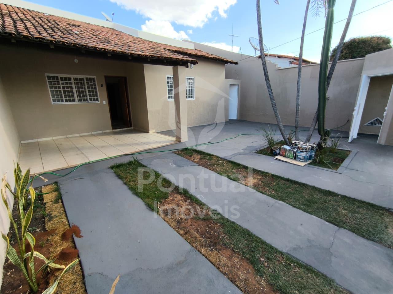 Casa com 3 dormit?rios para loca??o, Cidade Jardim, UBERLANDIA...