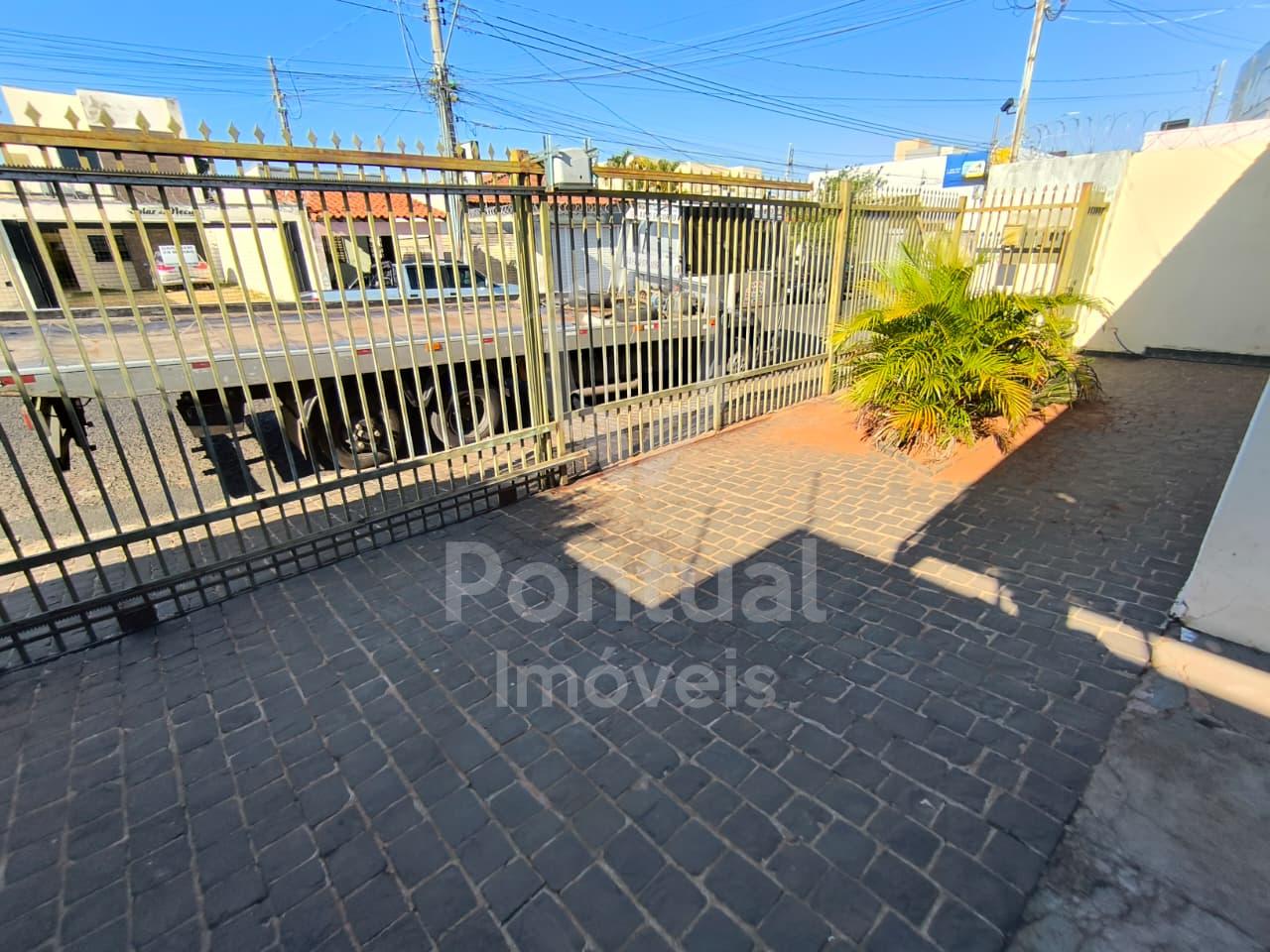 Casa com 3 dormitórios para locação, Nossa Senhora Aparecida, ...